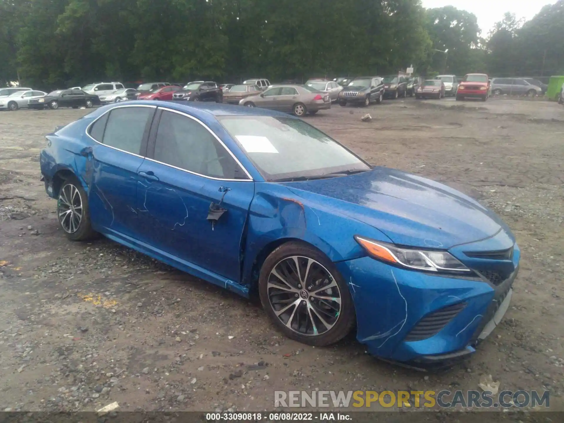 1 Photograph of a damaged car 4T1G11AK3LU371860 TOYOTA CAMRY 2020