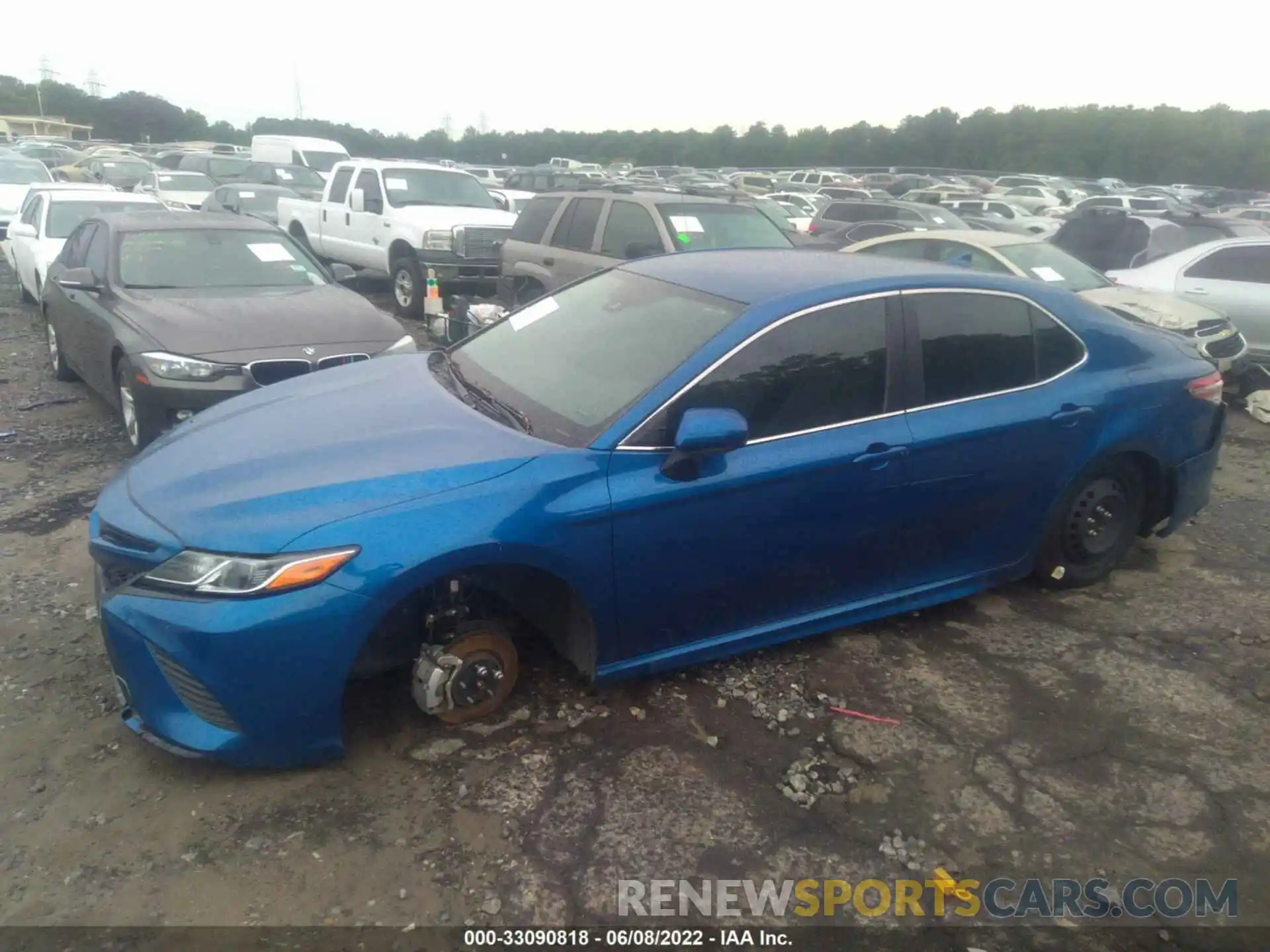 2 Photograph of a damaged car 4T1G11AK3LU371860 TOYOTA CAMRY 2020