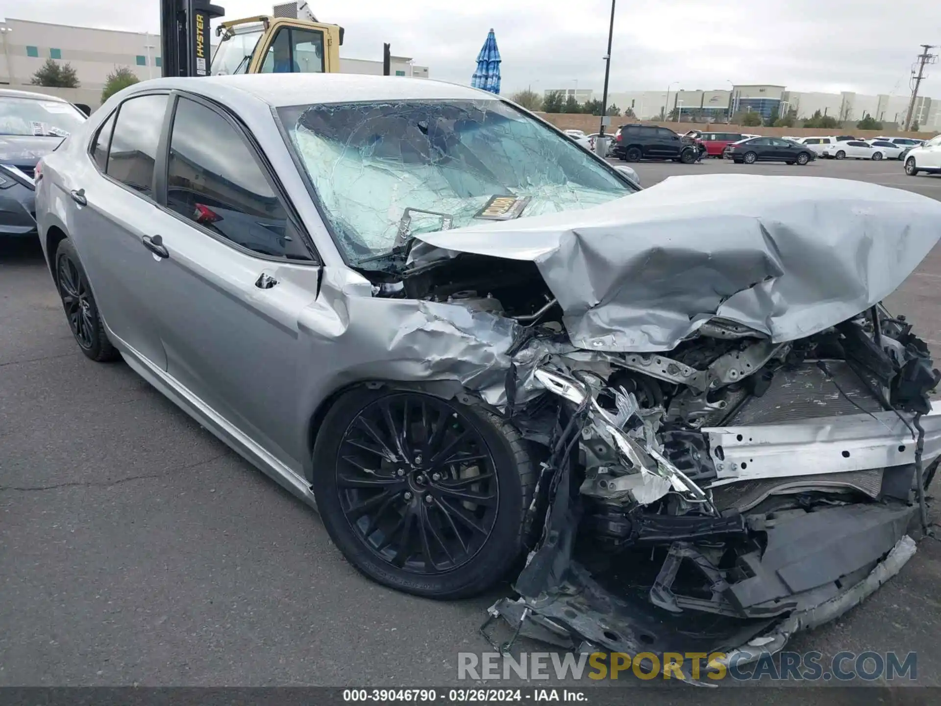 1 Photograph of a damaged car 4T1G11AK3LU376380 TOYOTA CAMRY 2020