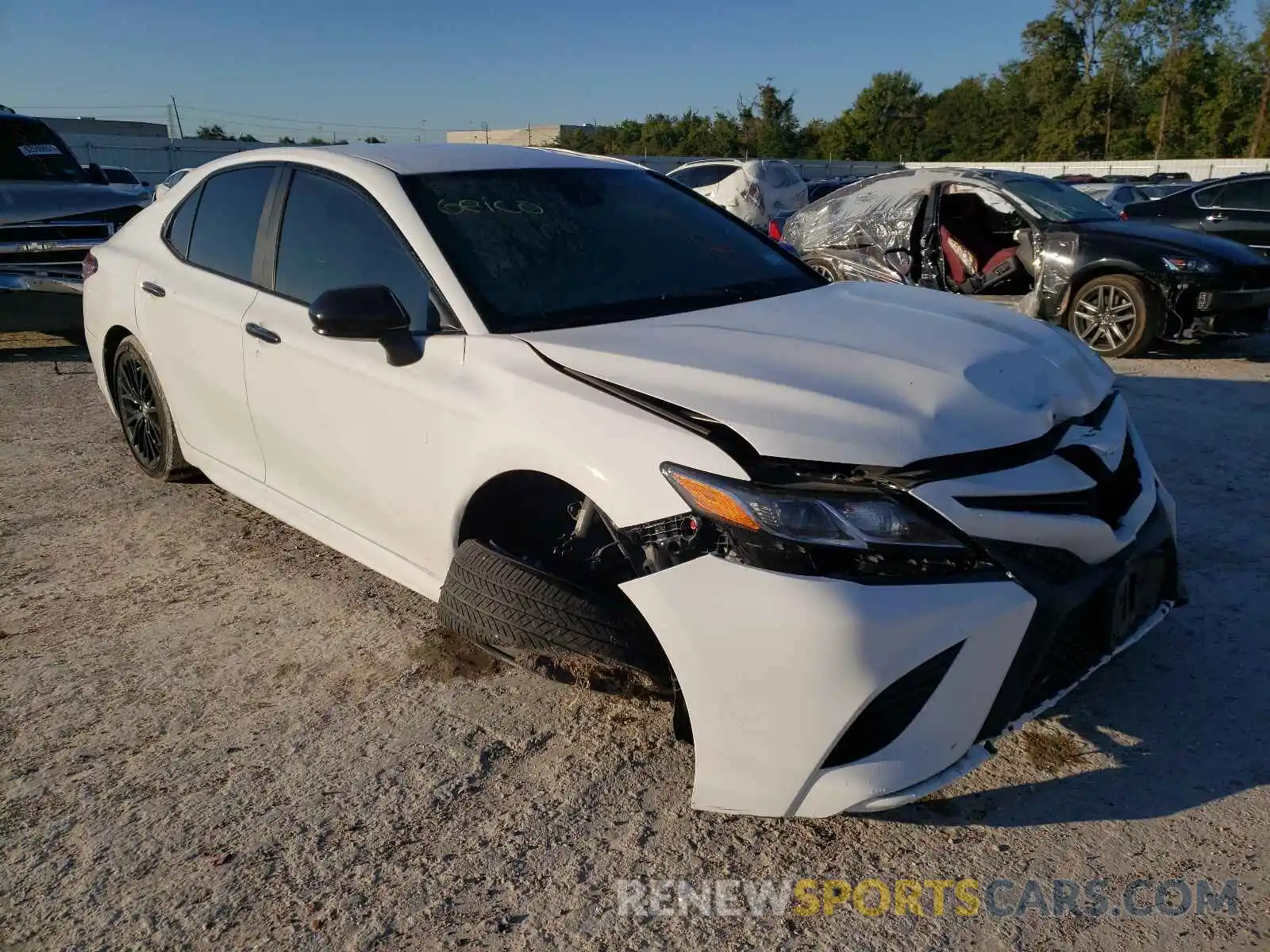 1 Photograph of a damaged car 4T1G11AK3LU382759 TOYOTA CAMRY 2020