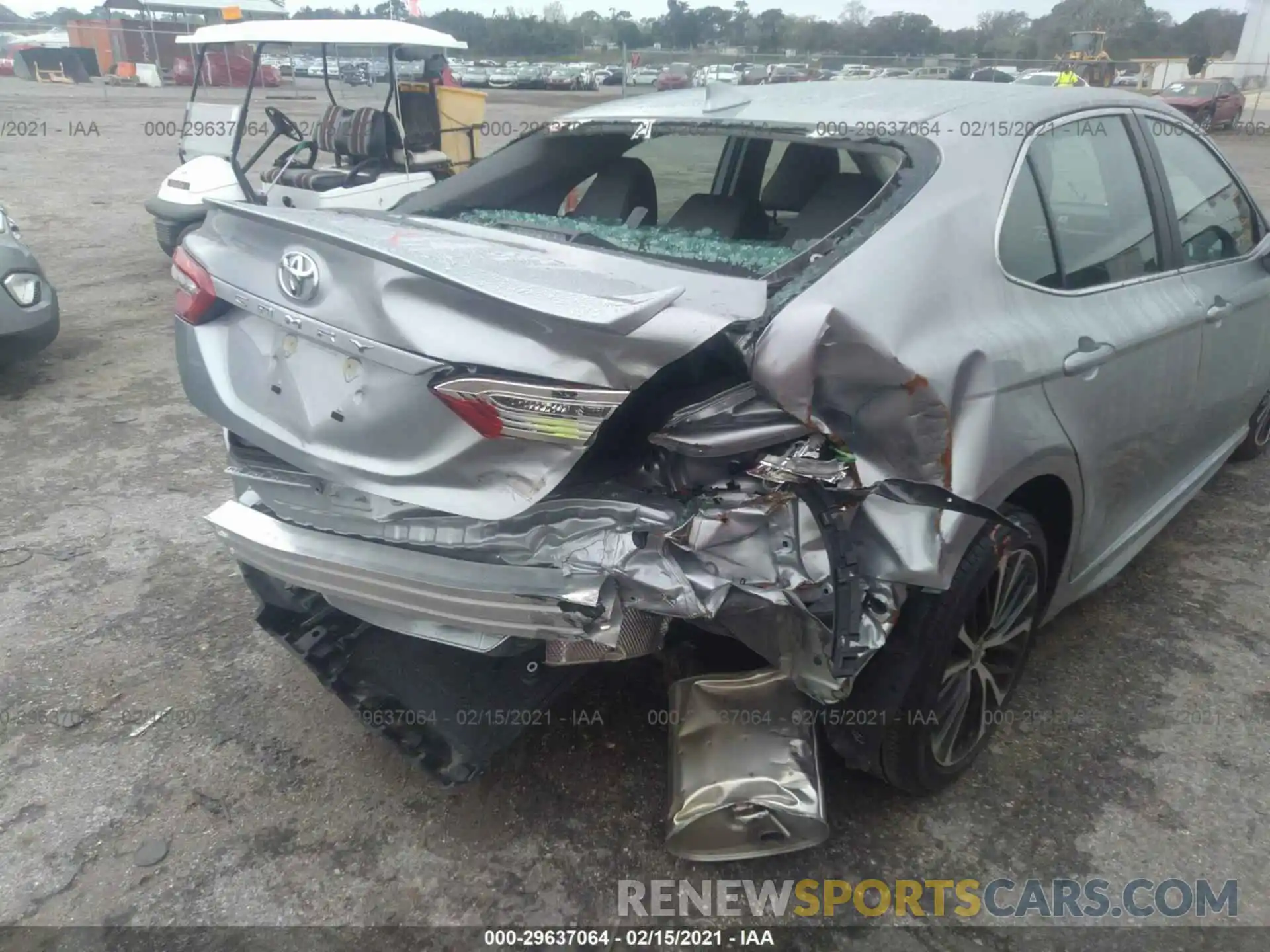 6 Photograph of a damaged car 4T1G11AK3LU384883 TOYOTA CAMRY 2020