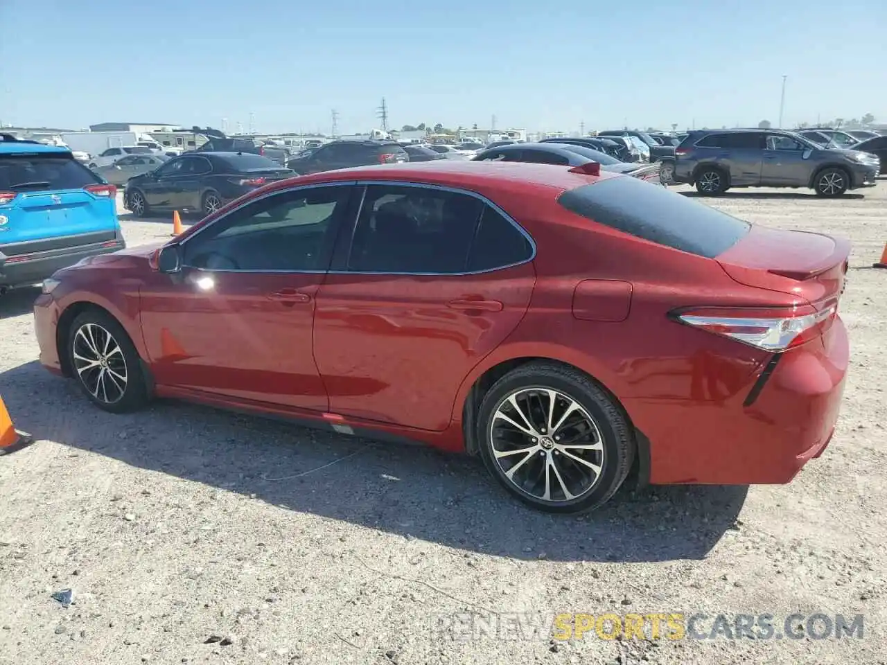 2 Photograph of a damaged car 4T1G11AK3LU390490 TOYOTA CAMRY 2020