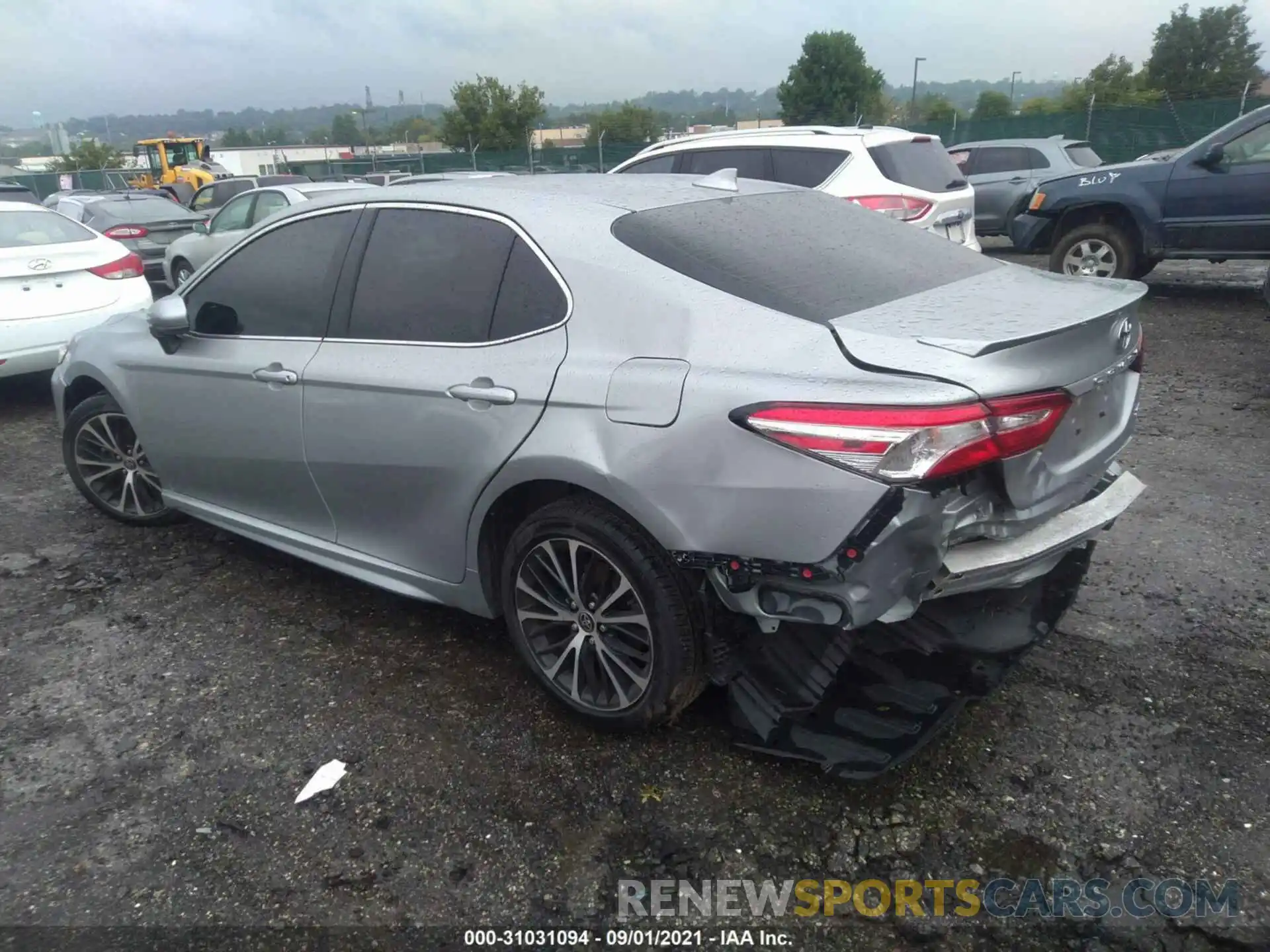 3 Photograph of a damaged car 4T1G11AK3LU396693 TOYOTA CAMRY 2020