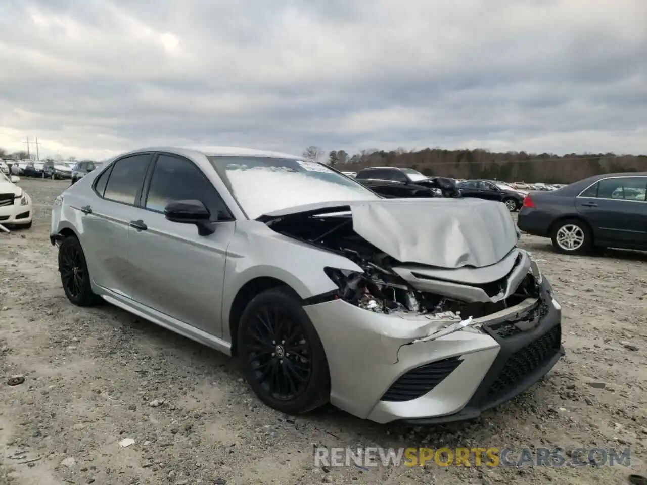 1 Photograph of a damaged car 4T1G11AK3LU397133 TOYOTA CAMRY 2020