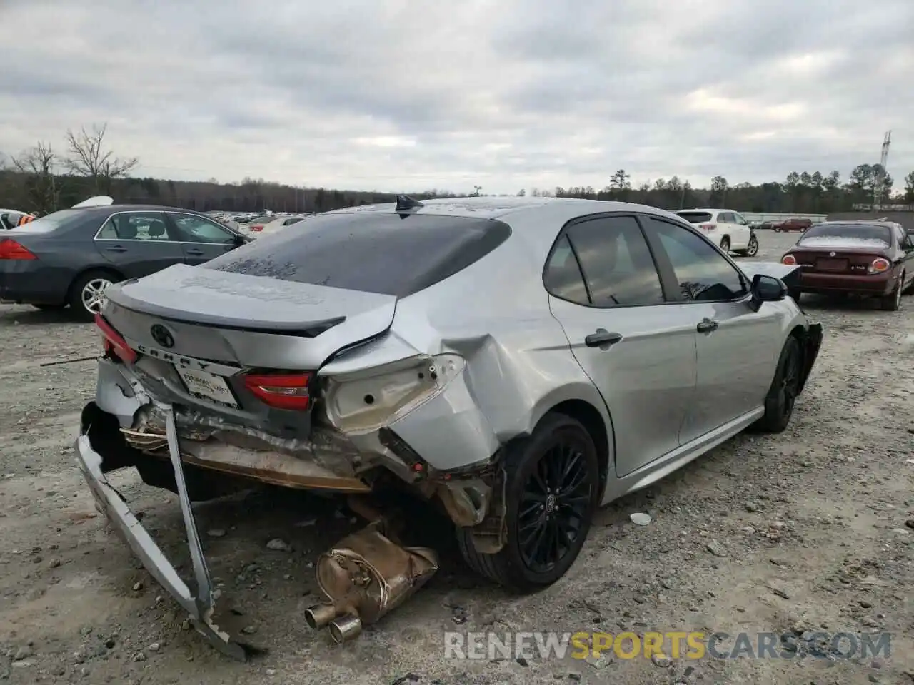 4 Photograph of a damaged car 4T1G11AK3LU397133 TOYOTA CAMRY 2020