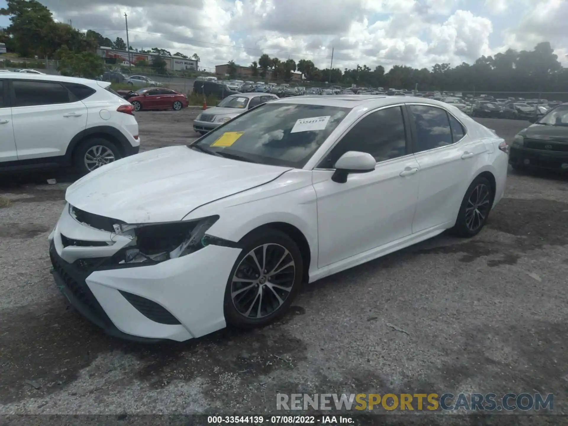 2 Photograph of a damaged car 4T1G11AK3LU501961 TOYOTA CAMRY 2020