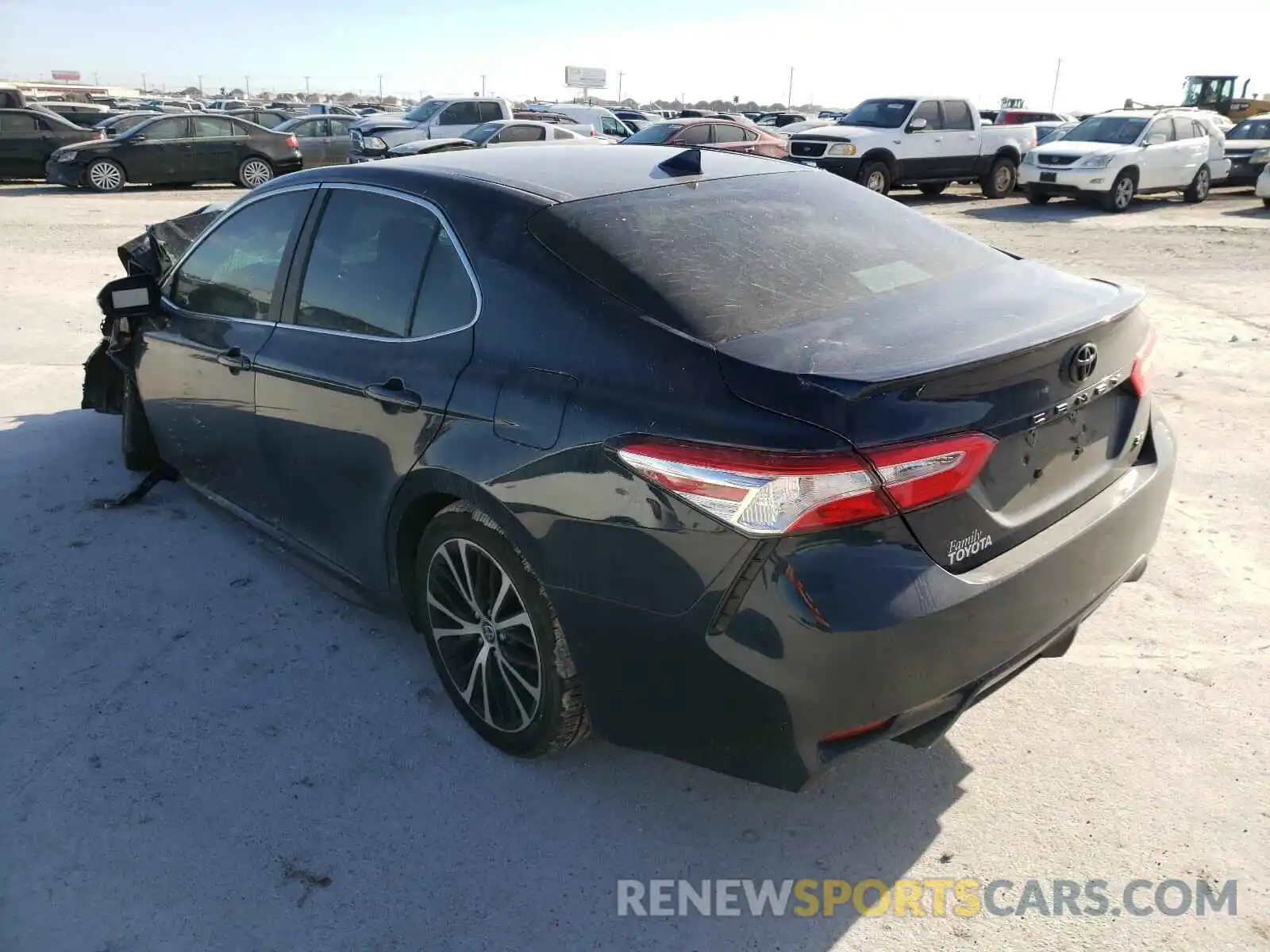 3 Photograph of a damaged car 4T1G11AK3LU504777 TOYOTA CAMRY 2020