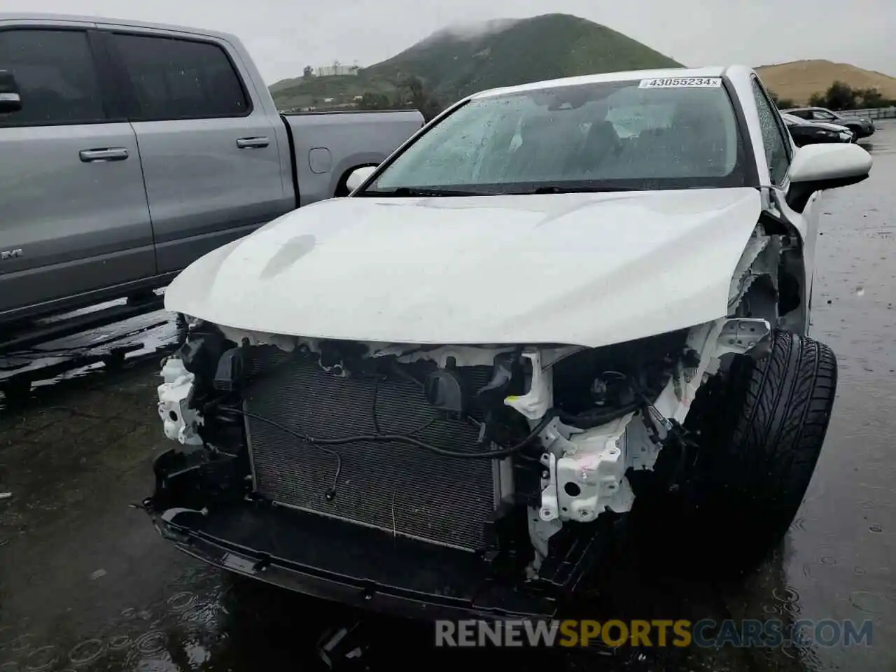 5 Photograph of a damaged car 4T1G11AK3LU505086 TOYOTA CAMRY 2020