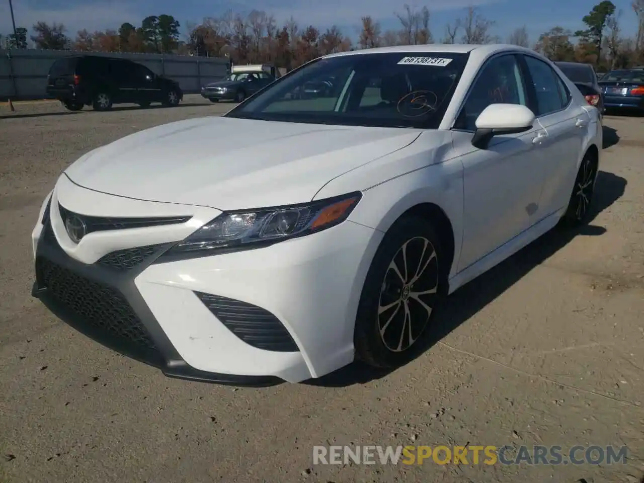 2 Photograph of a damaged car 4T1G11AK3LU505587 TOYOTA CAMRY 2020