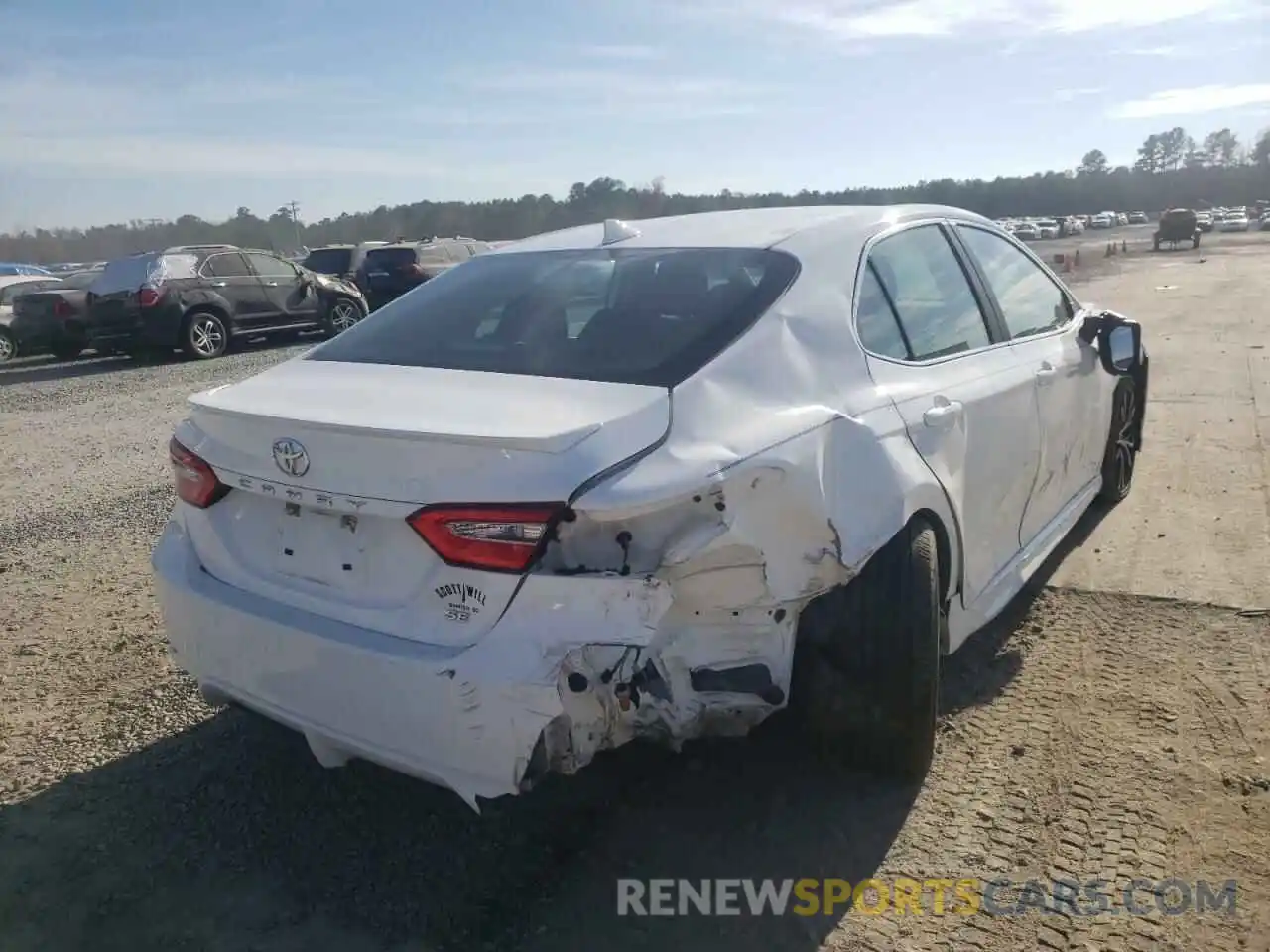 4 Photograph of a damaged car 4T1G11AK3LU505587 TOYOTA CAMRY 2020