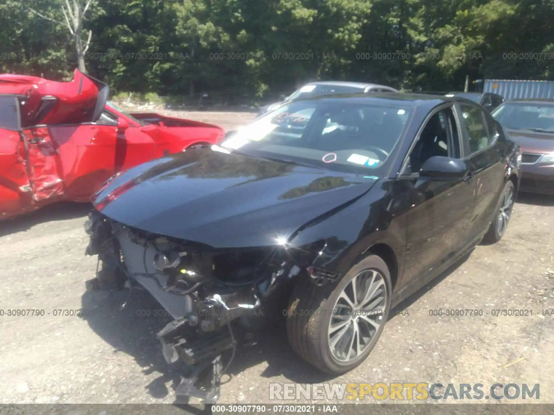 2 Photograph of a damaged car 4T1G11AK3LU506660 TOYOTA CAMRY 2020