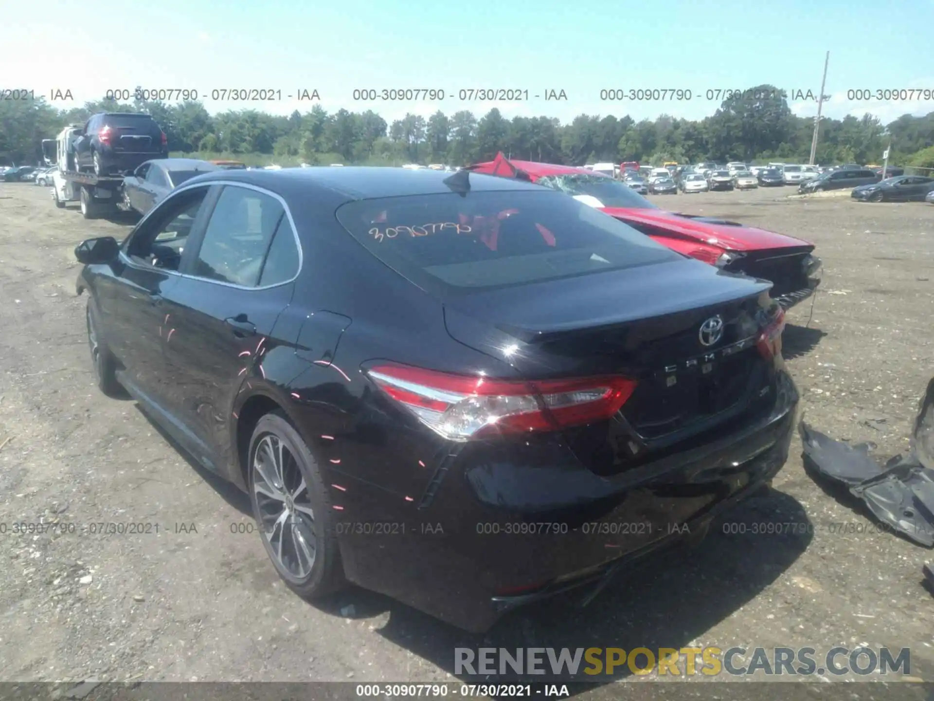 3 Photograph of a damaged car 4T1G11AK3LU506660 TOYOTA CAMRY 2020