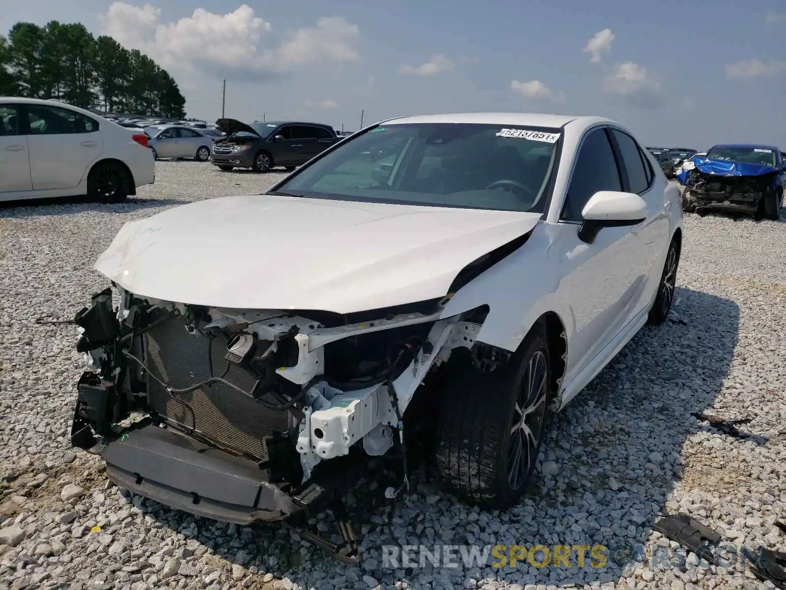 2 Photograph of a damaged car 4T1G11AK3LU507260 TOYOTA CAMRY 2020