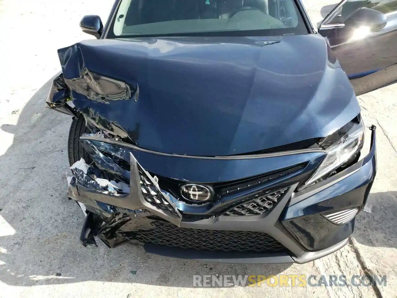 7 Photograph of a damaged car 4T1G11AK3LU508795 TOYOTA CAMRY 2020