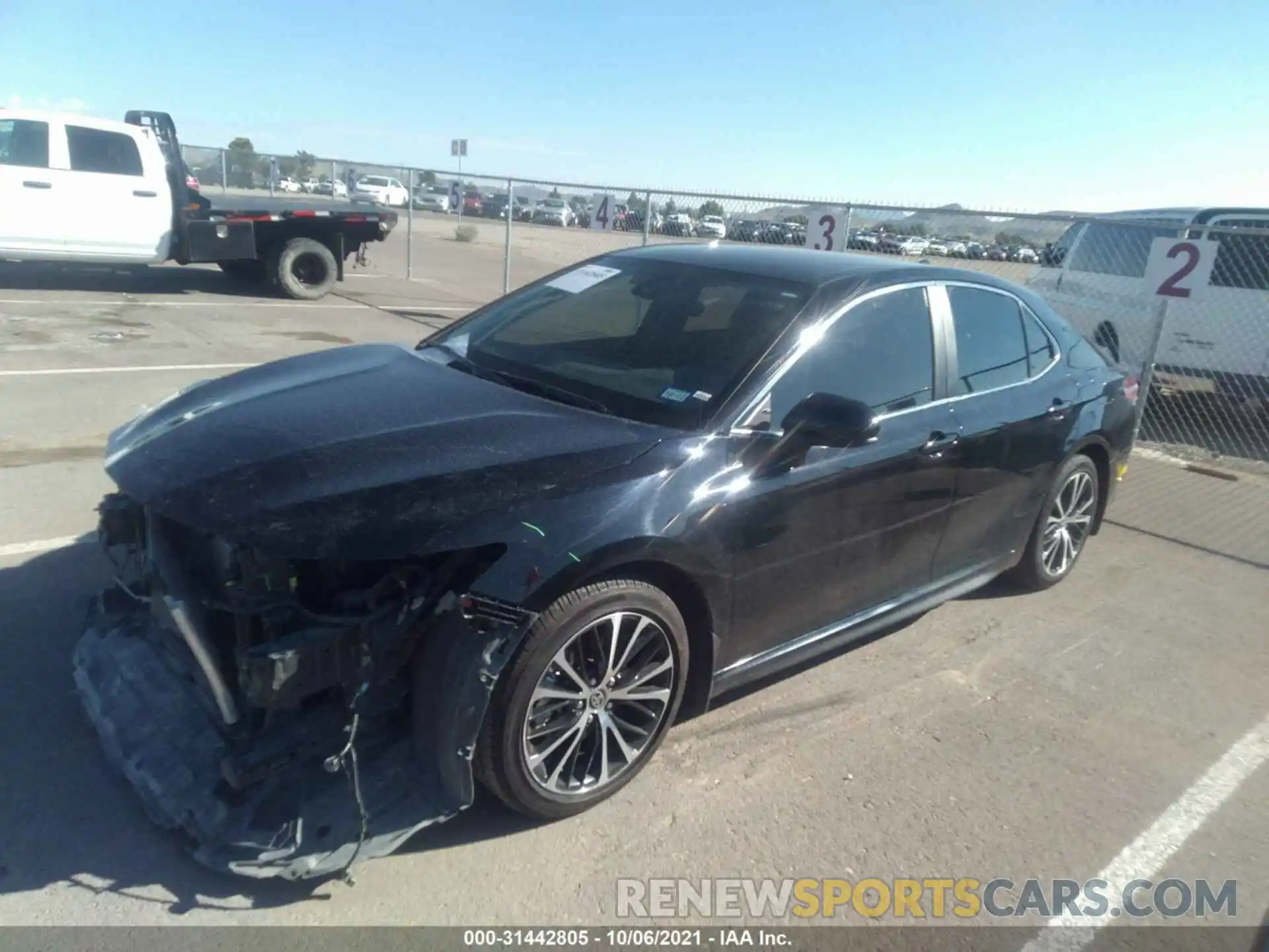 2 Photograph of a damaged car 4T1G11AK3LU509994 TOYOTA CAMRY 2020