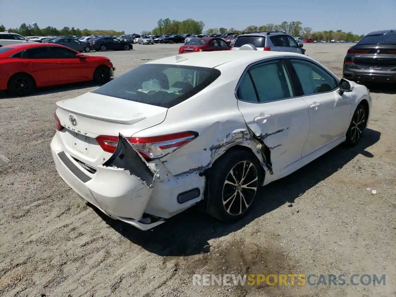 9 Photograph of a damaged car 4T1G11AK3LU876944 TOYOTA CAMRY 2020