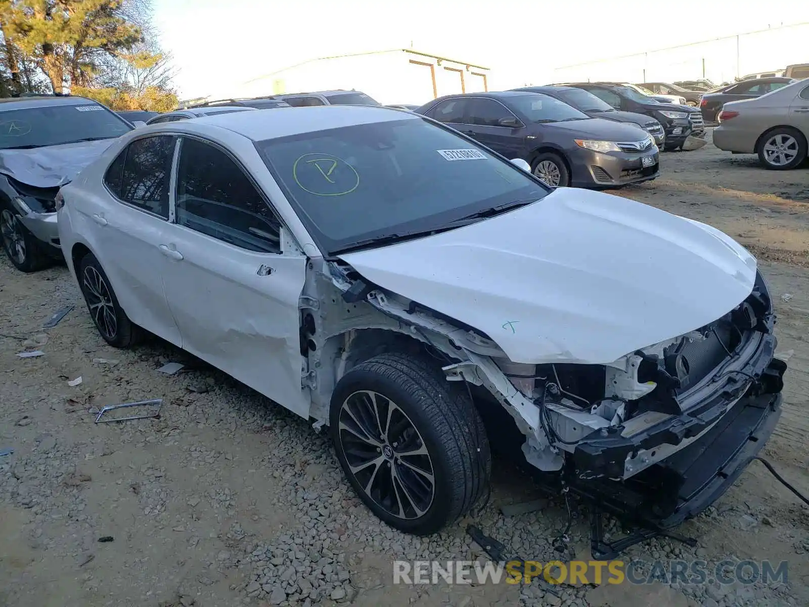 1 Photograph of a damaged car 4T1G11AK3LU877043 TOYOTA CAMRY 2020