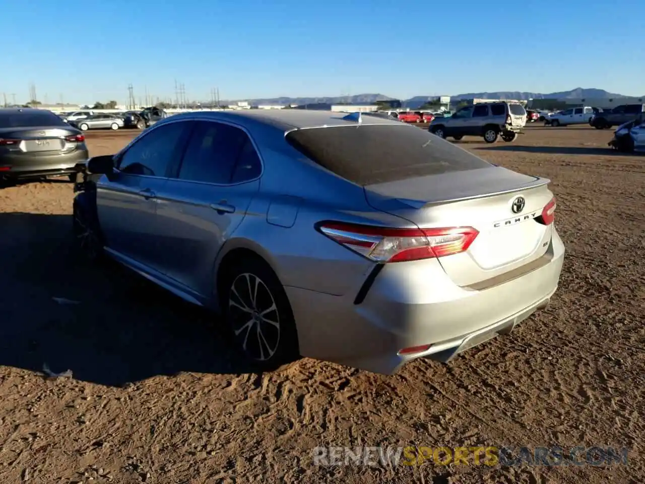 3 Photograph of a damaged car 4T1G11AK3LU883098 TOYOTA CAMRY 2020