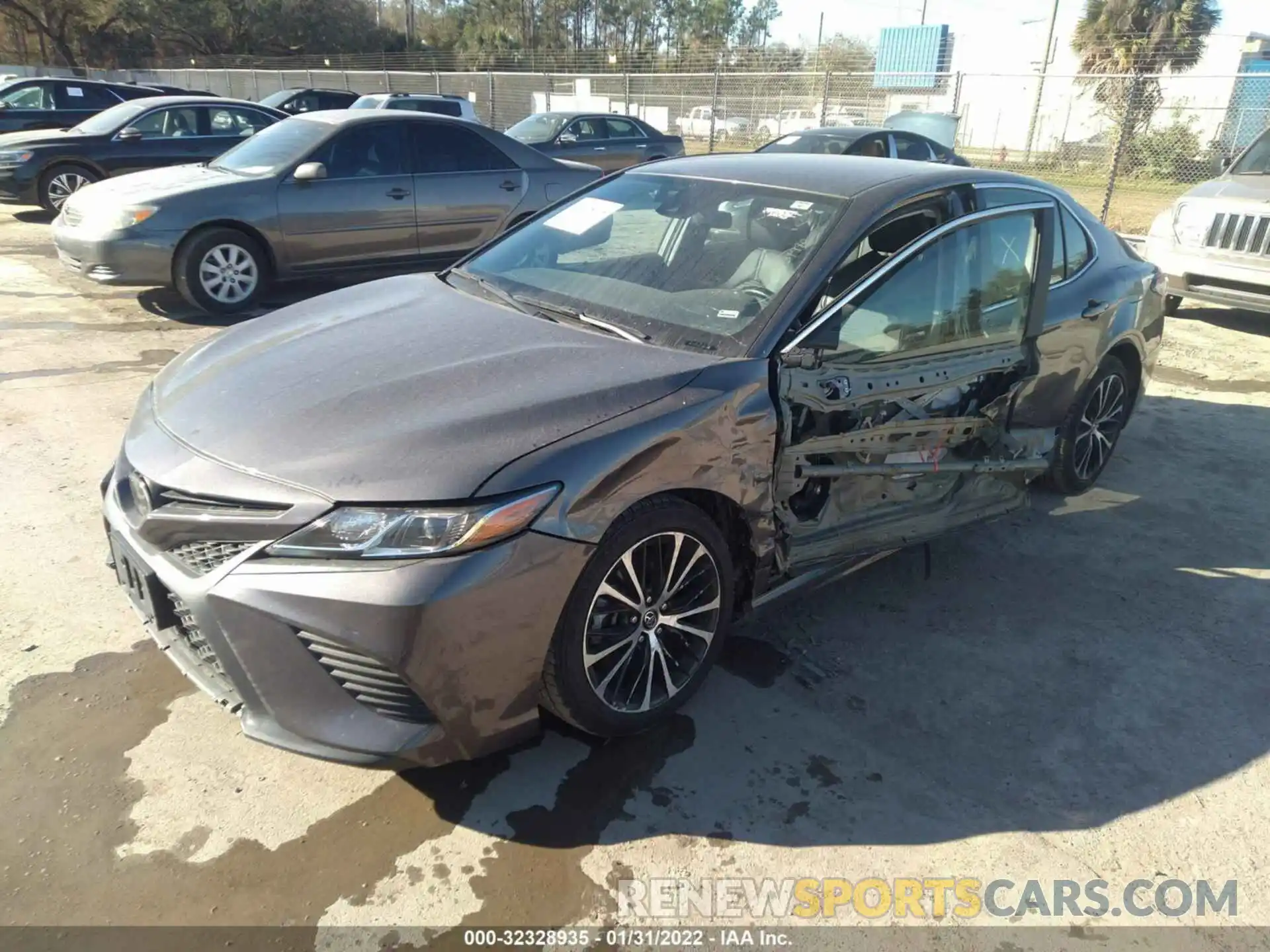 2 Photograph of a damaged car 4T1G11AK3LU889113 TOYOTA CAMRY 2020