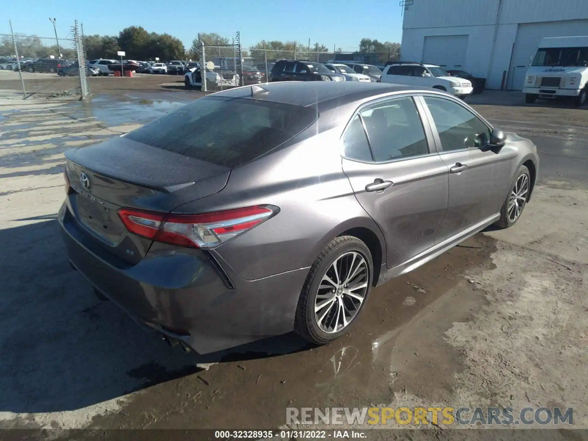 4 Photograph of a damaged car 4T1G11AK3LU889113 TOYOTA CAMRY 2020