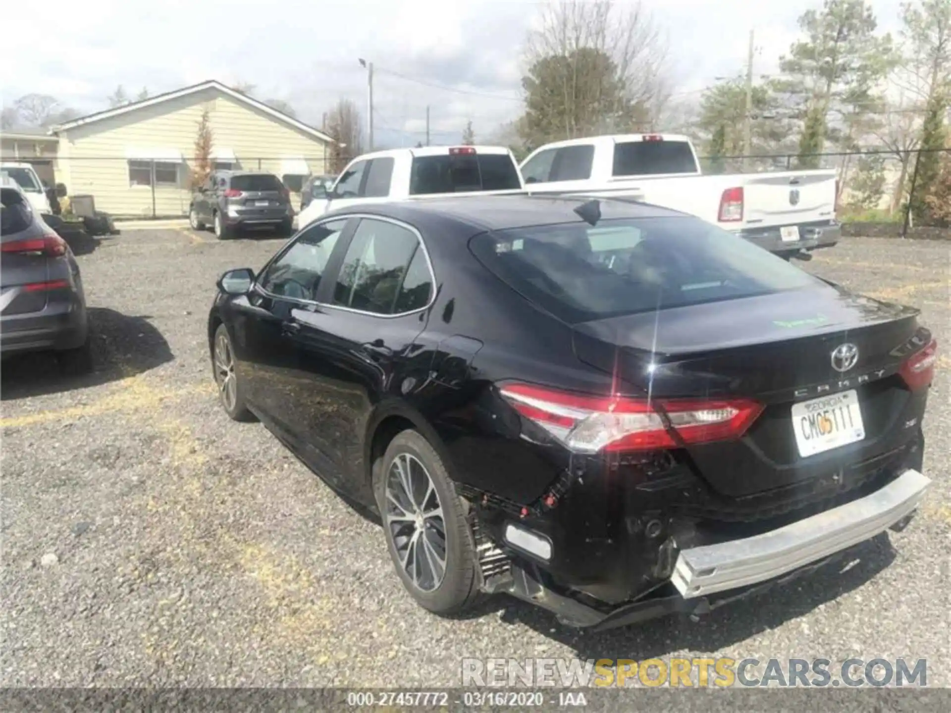 4 Photograph of a damaged car 4T1G11AK3LU890732 TOYOTA CAMRY 2020