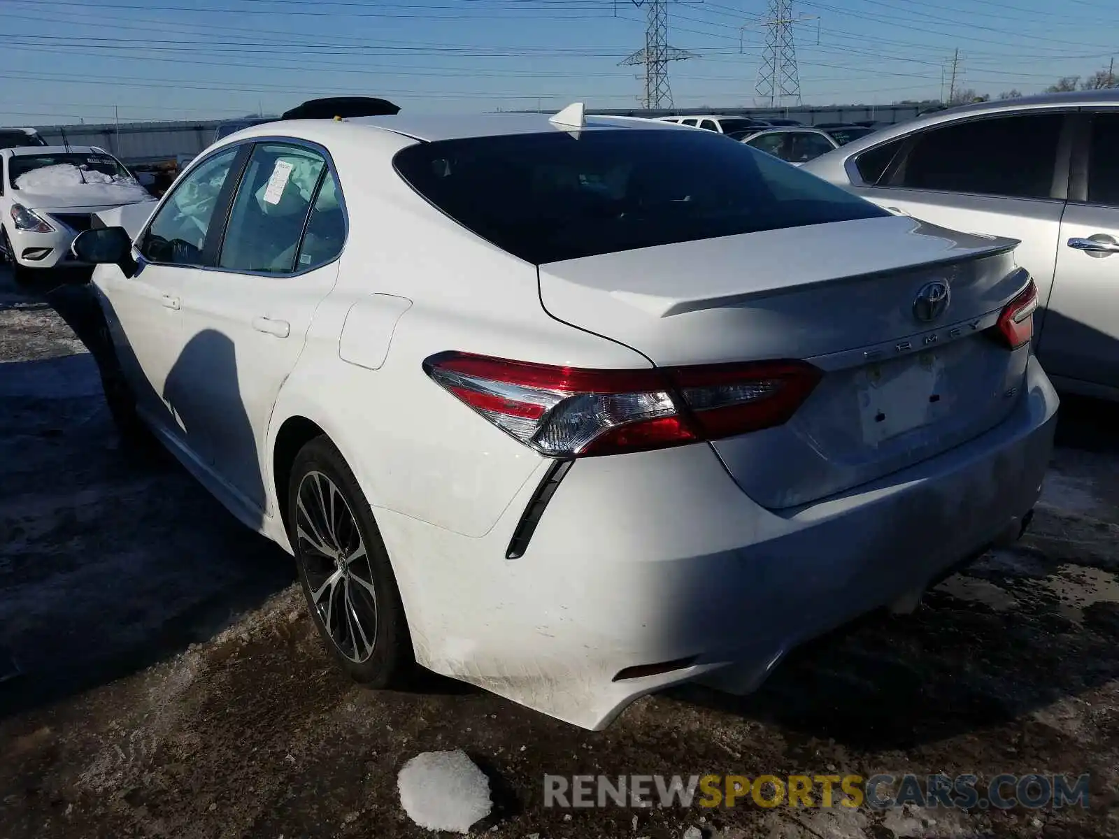 3 Photograph of a damaged car 4T1G11AK3LU894313 TOYOTA CAMRY 2020