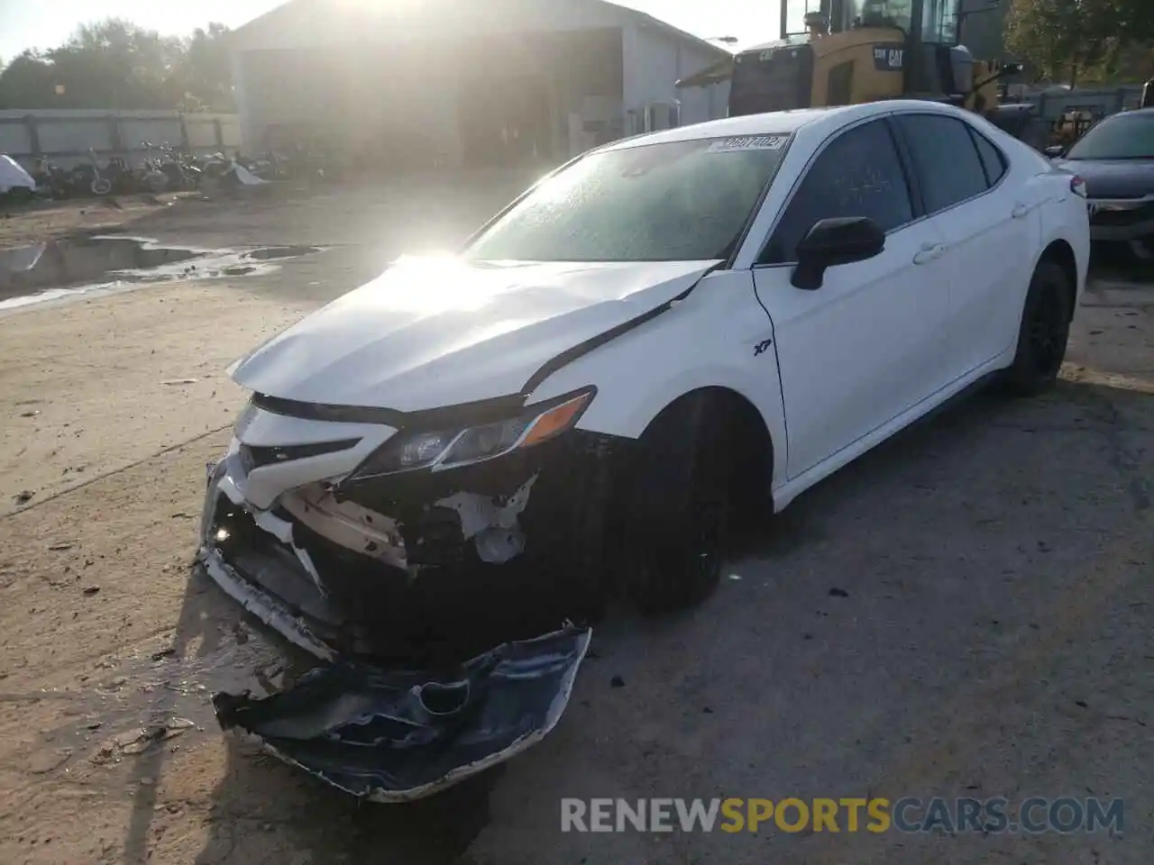 2 Photograph of a damaged car 4T1G11AK3LU898250 TOYOTA CAMRY 2020