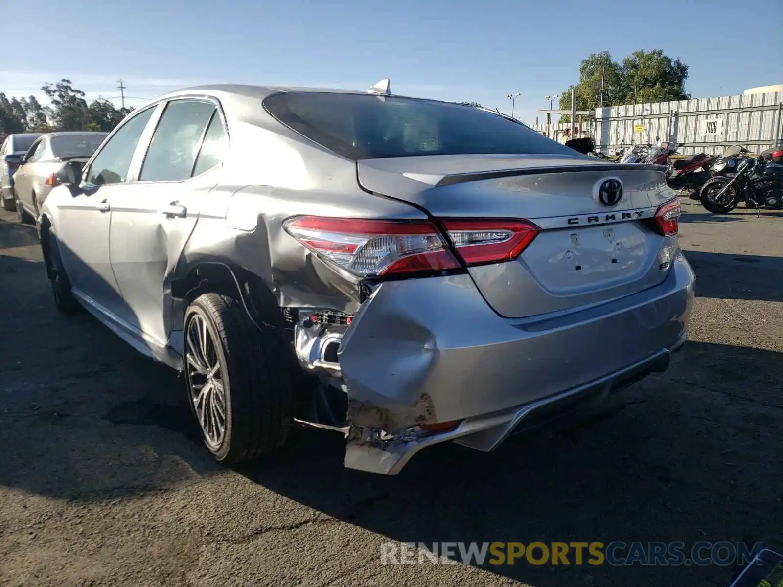 3 Photograph of a damaged car 4T1G11AK3LU903110 TOYOTA CAMRY 2020