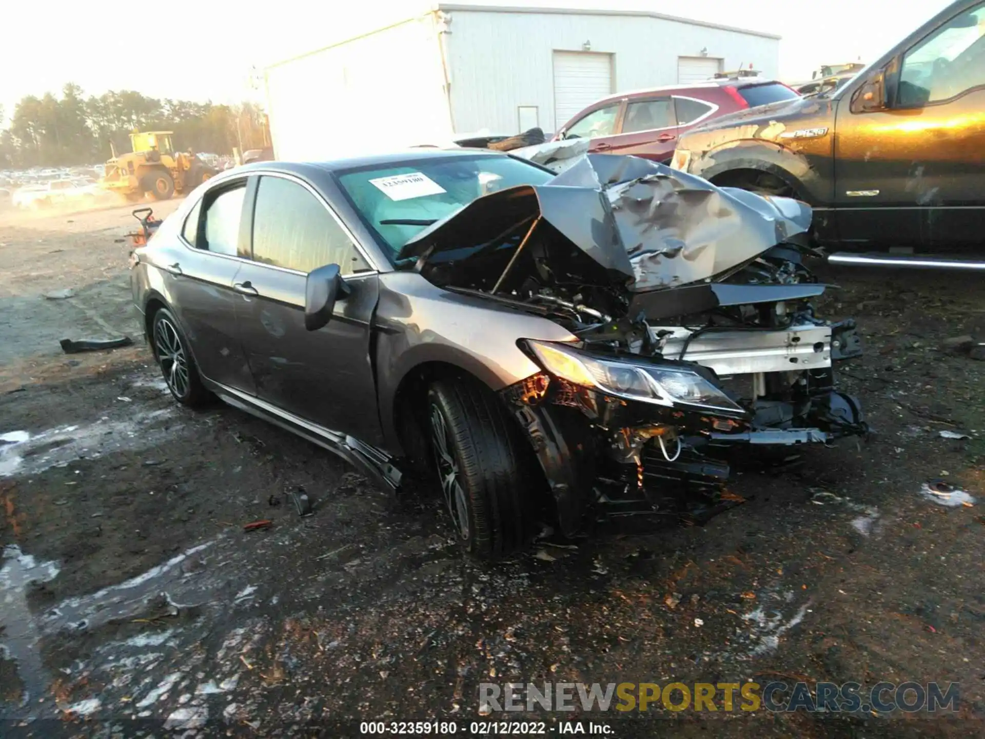 1 Photograph of a damaged car 4T1G11AK3LU903642 TOYOTA CAMRY 2020