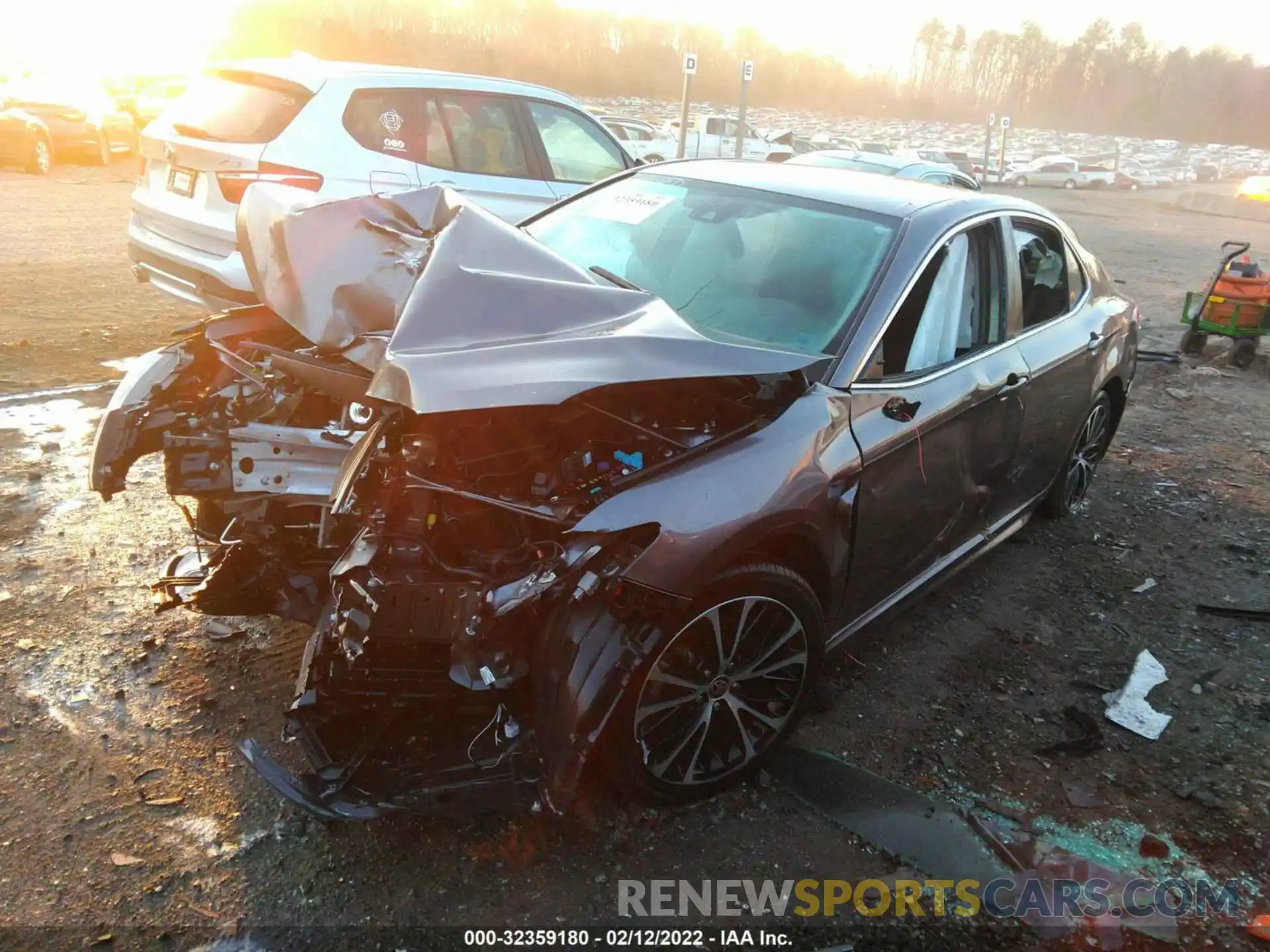 2 Photograph of a damaged car 4T1G11AK3LU903642 TOYOTA CAMRY 2020