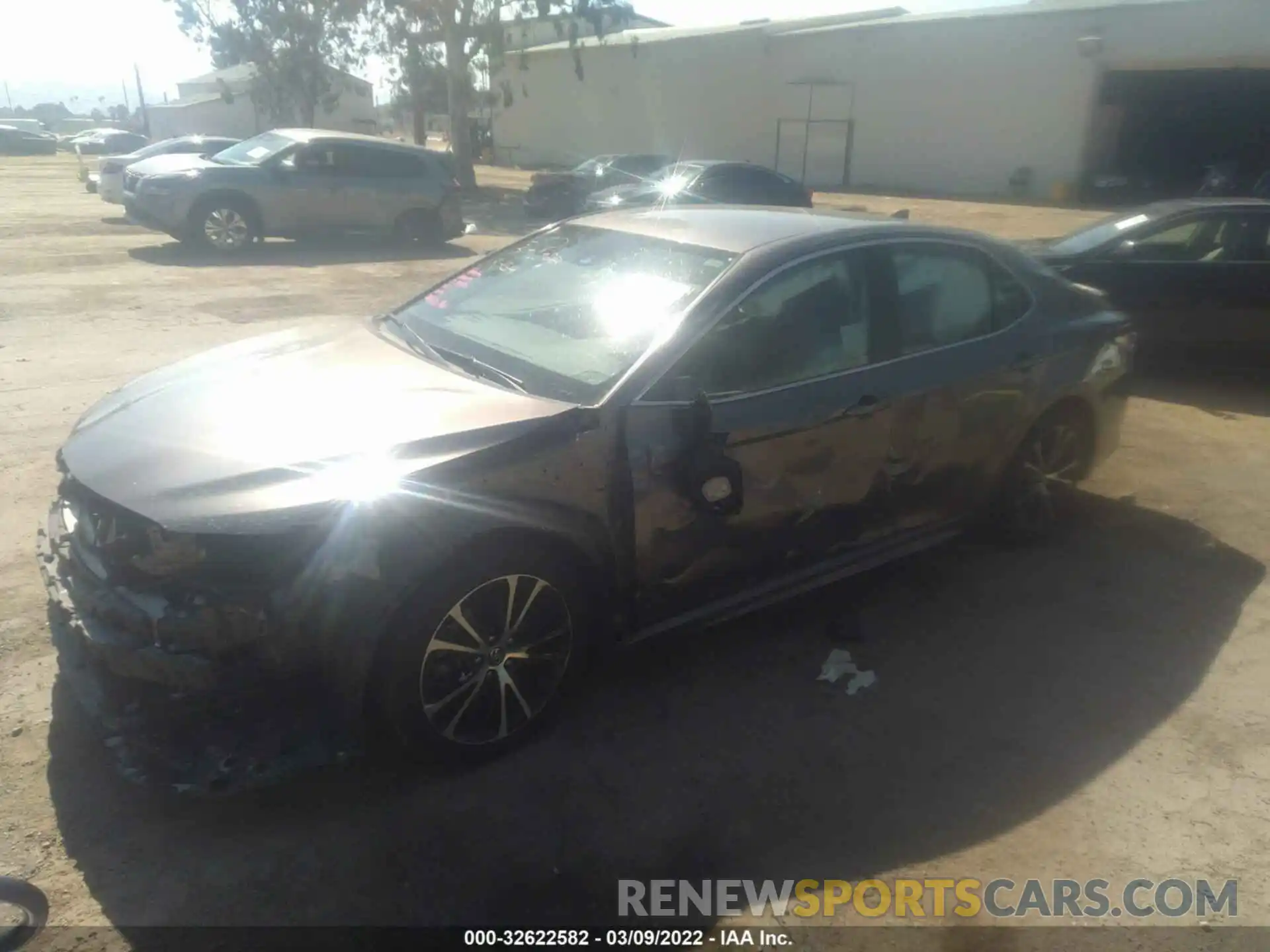 2 Photograph of a damaged car 4T1G11AK3LU913622 TOYOTA CAMRY 2020