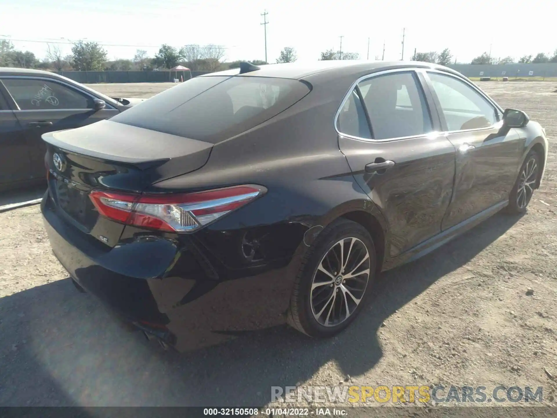 4 Photograph of a damaged car 4T1G11AK3LU916715 TOYOTA CAMRY 2020