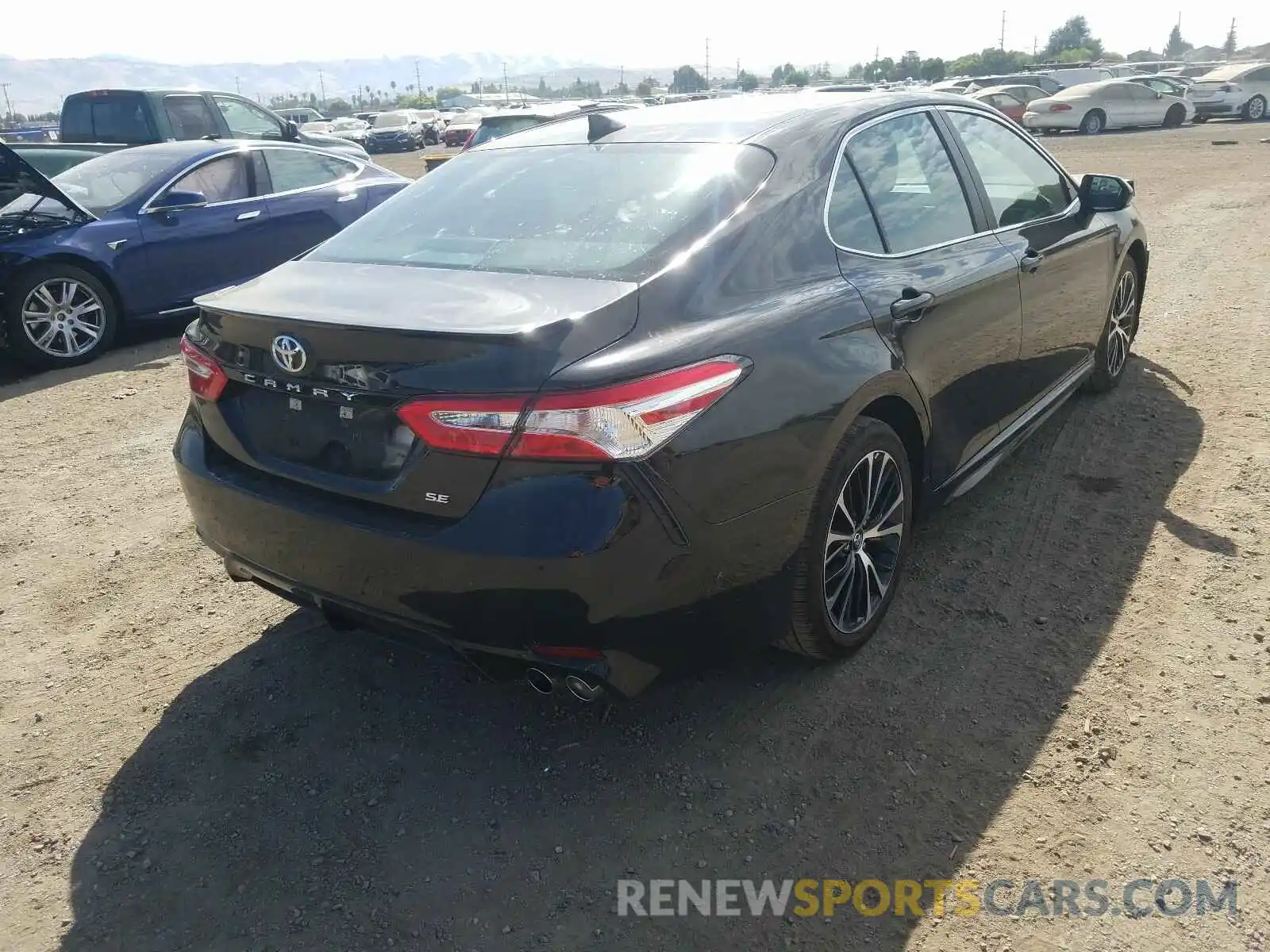 4 Photograph of a damaged car 4T1G11AK3LU920330 TOYOTA CAMRY 2020