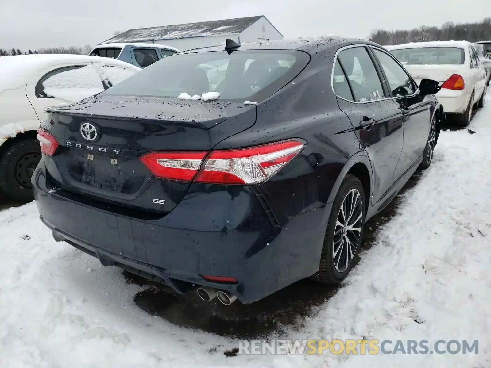 4 Photograph of a damaged car 4T1G11AK3LU922319 TOYOTA CAMRY 2020