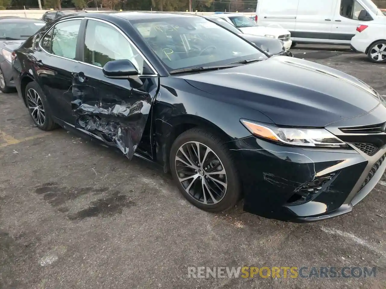 9 Photograph of a damaged car 4T1G11AK3LU923941 TOYOTA CAMRY 2020