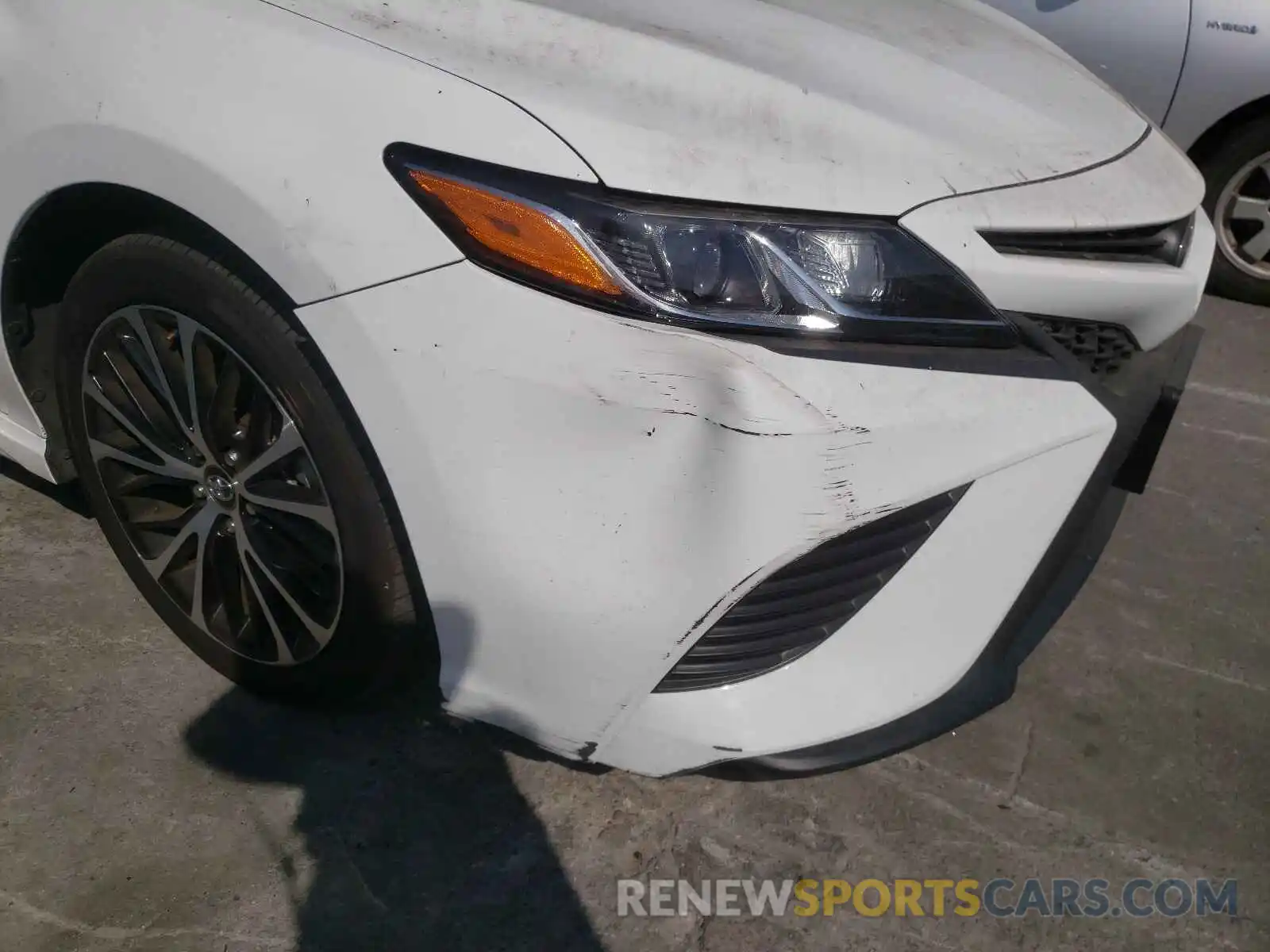 9 Photograph of a damaged car 4T1G11AK3LU928380 TOYOTA CAMRY 2020