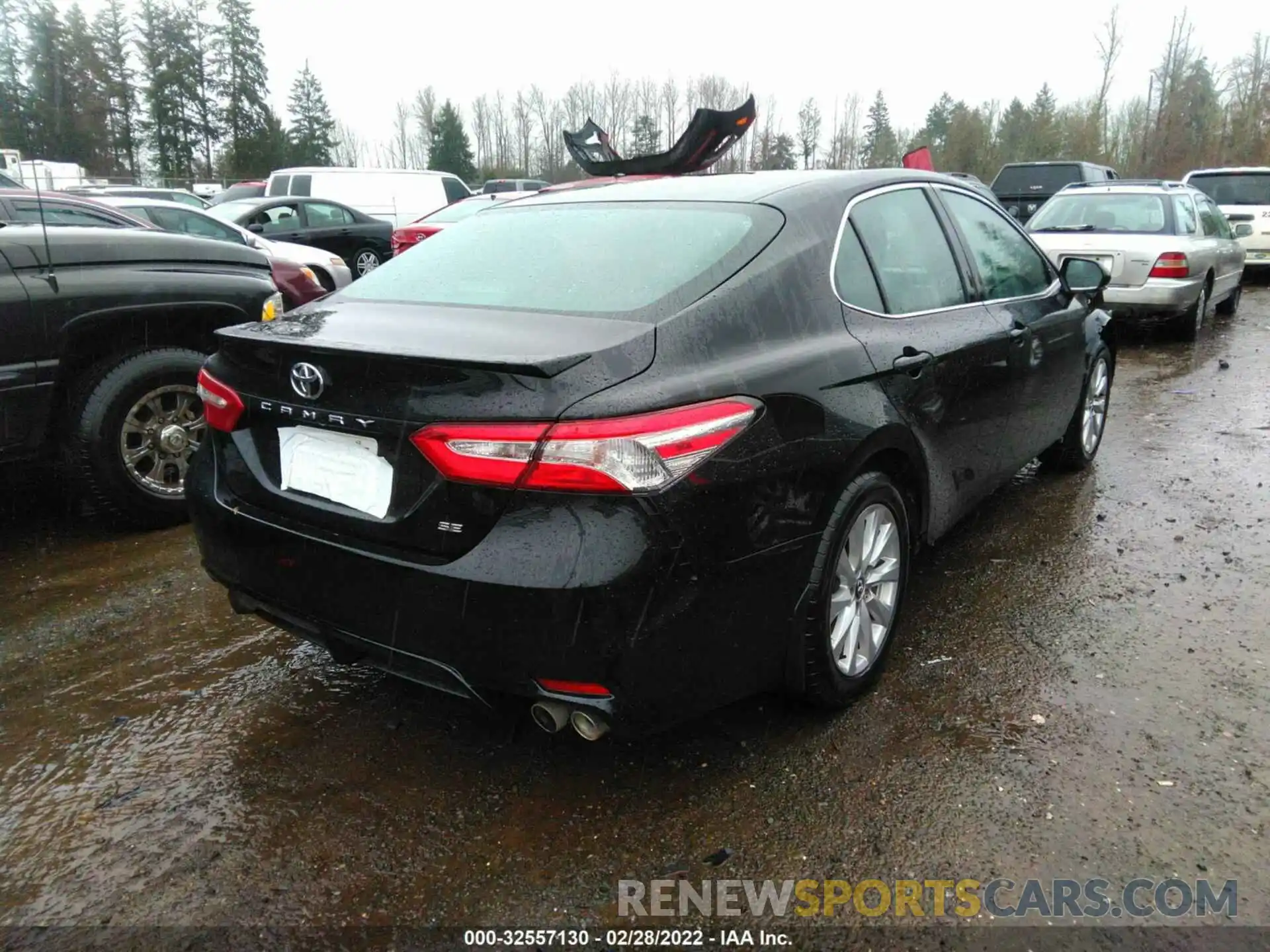 4 Фотография поврежденного автомобиля 4T1G11AK3LU929545 TOYOTA CAMRY 2020