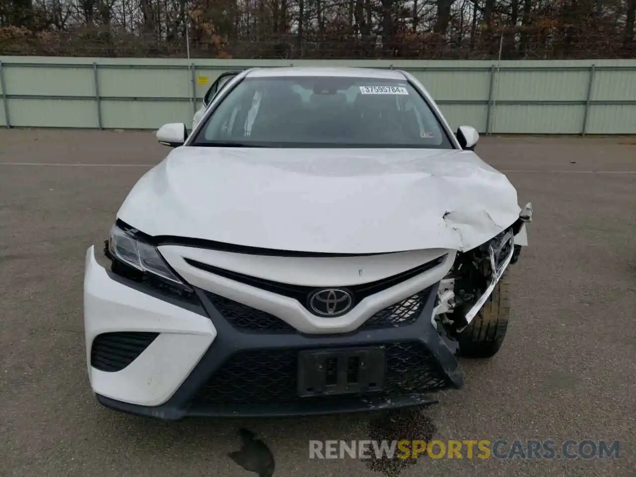 5 Photograph of a damaged car 4T1G11AK3LU929738 TOYOTA CAMRY 2020