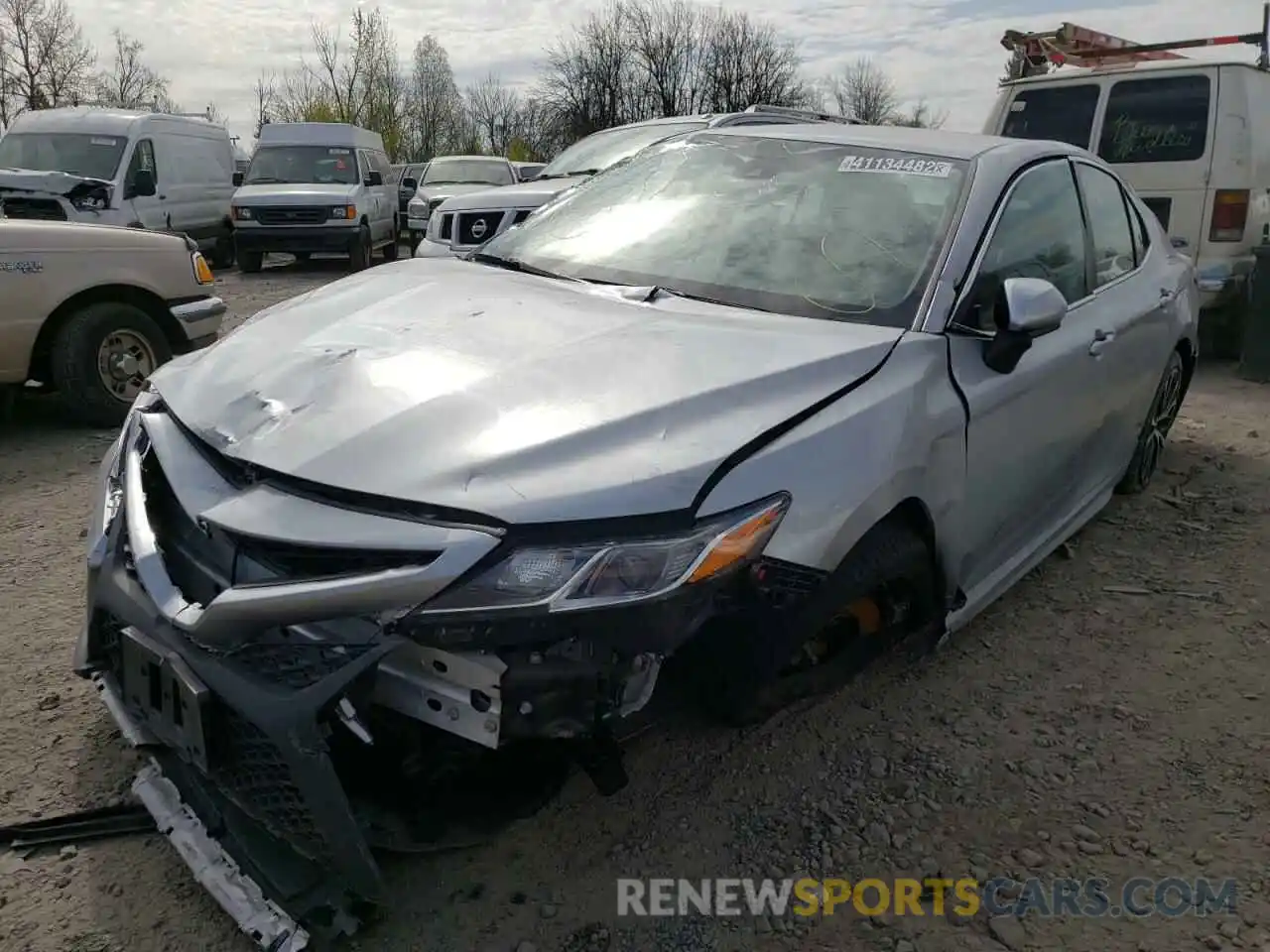 2 Photograph of a damaged car 4T1G11AK3LU931554 TOYOTA CAMRY 2020