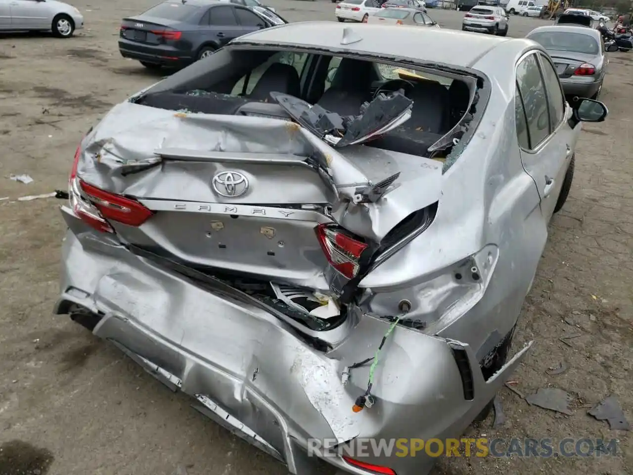 9 Photograph of a damaged car 4T1G11AK3LU939069 TOYOTA CAMRY 2020