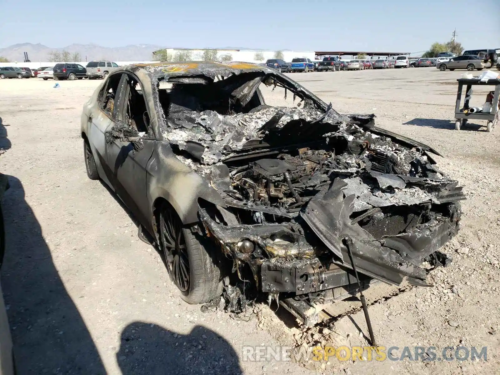 1 Photograph of a damaged car 4T1G11AK3LU954669 TOYOTA CAMRY 2020