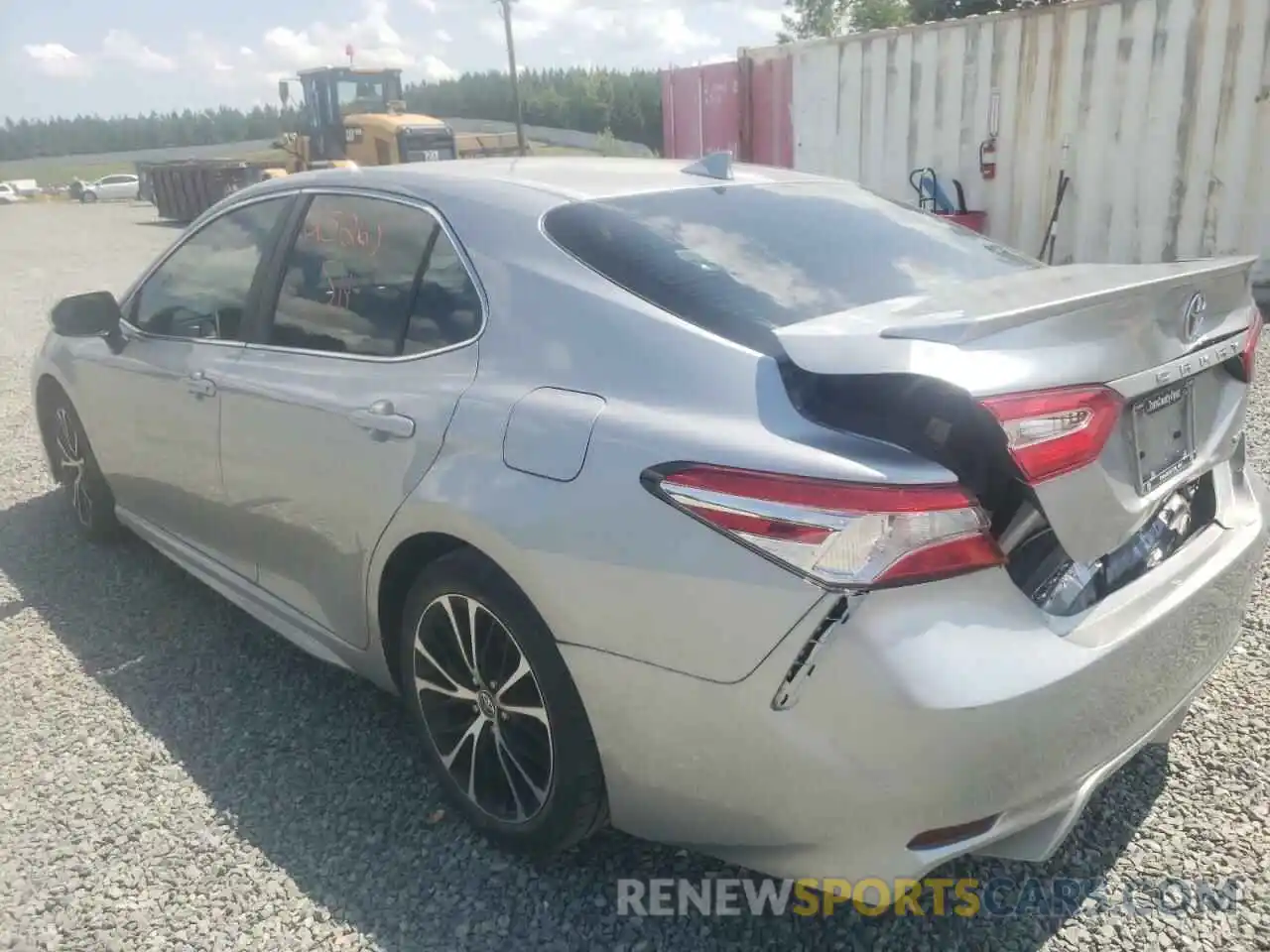 3 Photograph of a damaged car 4T1G11AK3LU957393 TOYOTA CAMRY 2020