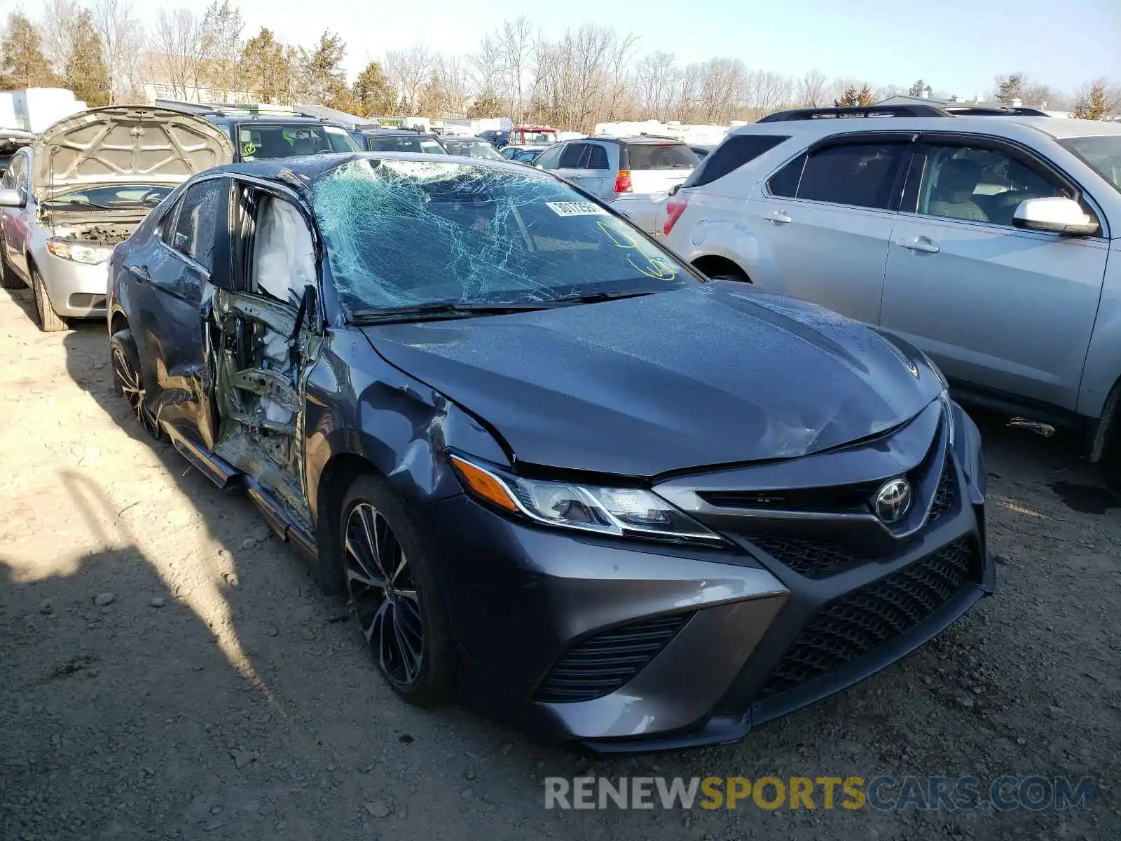 1 Photograph of a damaged car 4T1G11AK3LU965834 TOYOTA CAMRY 2020