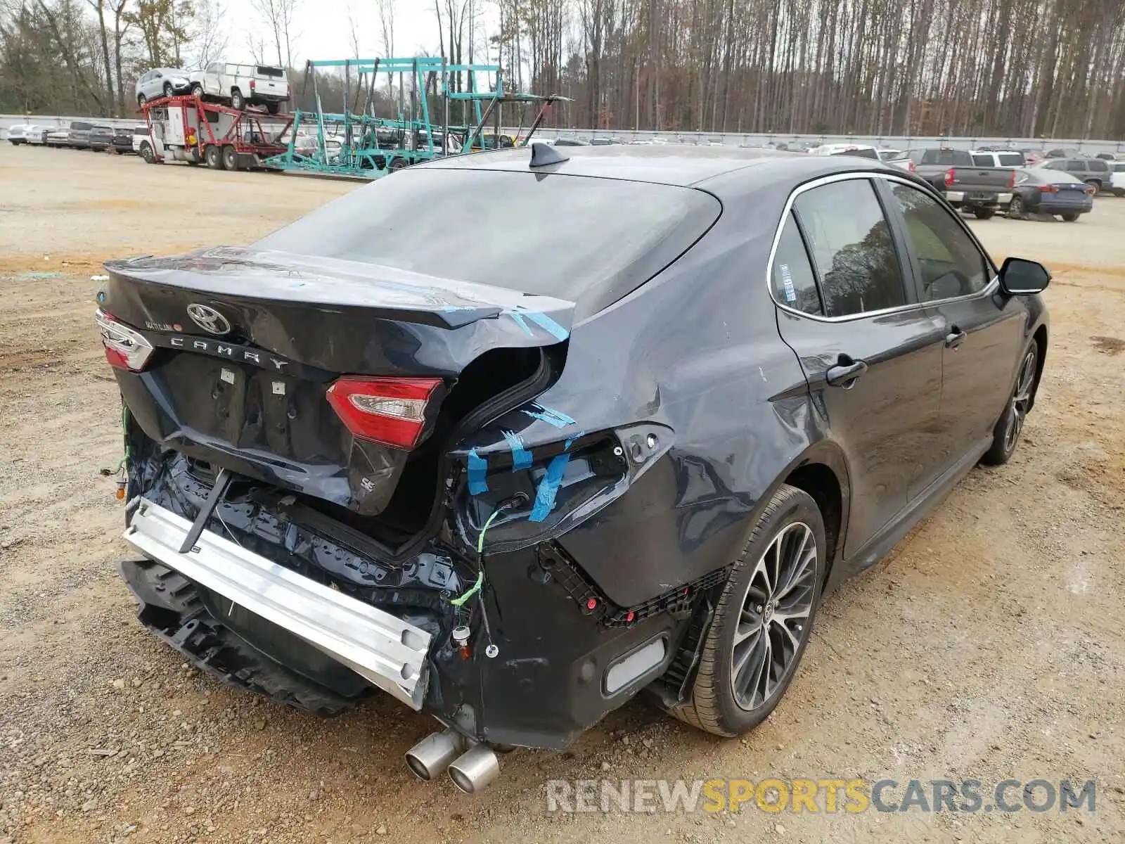 4 Photograph of a damaged car 4T1G11AK3LU971472 TOYOTA CAMRY 2020