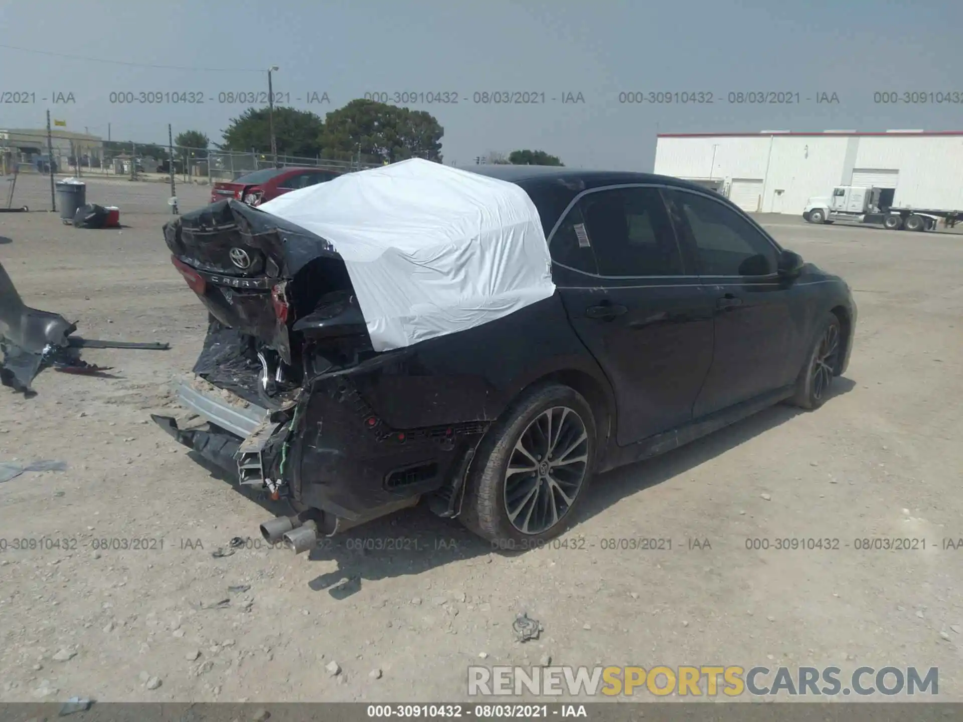 4 Photograph of a damaged car 4T1G11AK3LU977451 TOYOTA CAMRY 2020