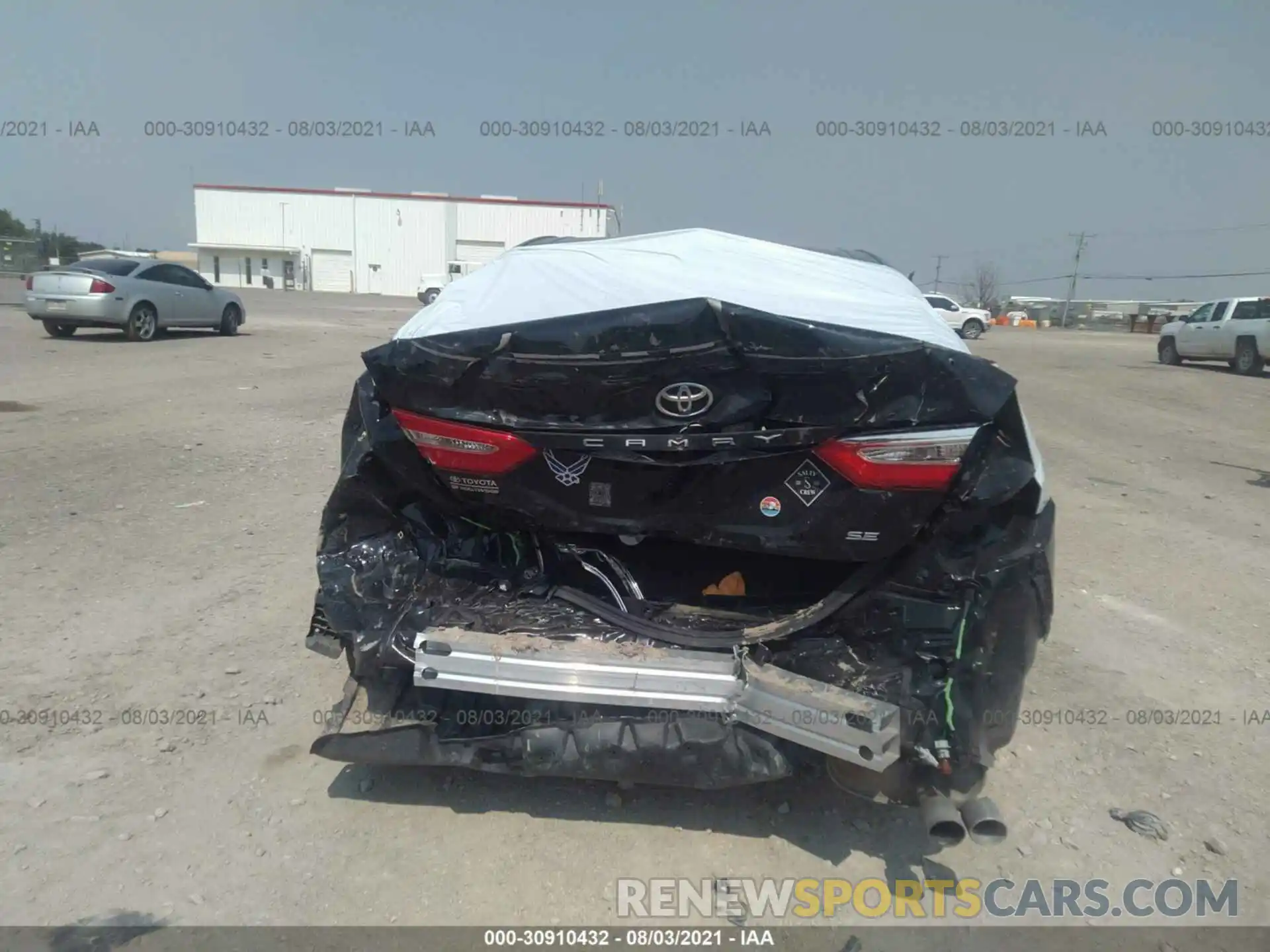 6 Photograph of a damaged car 4T1G11AK3LU977451 TOYOTA CAMRY 2020