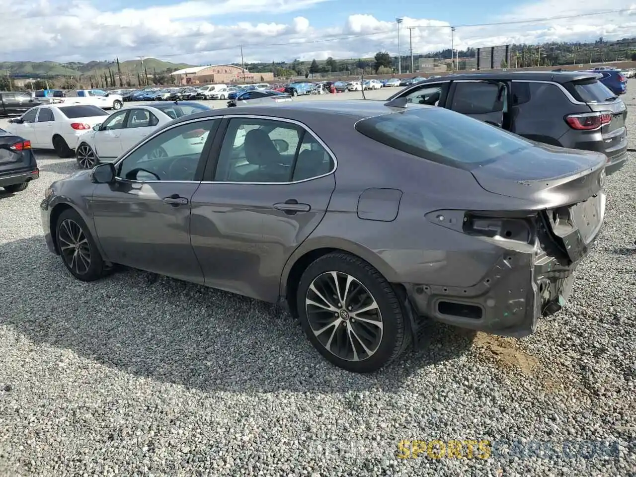 2 Photograph of a damaged car 4T1G11AK3LU977563 TOYOTA CAMRY 2020