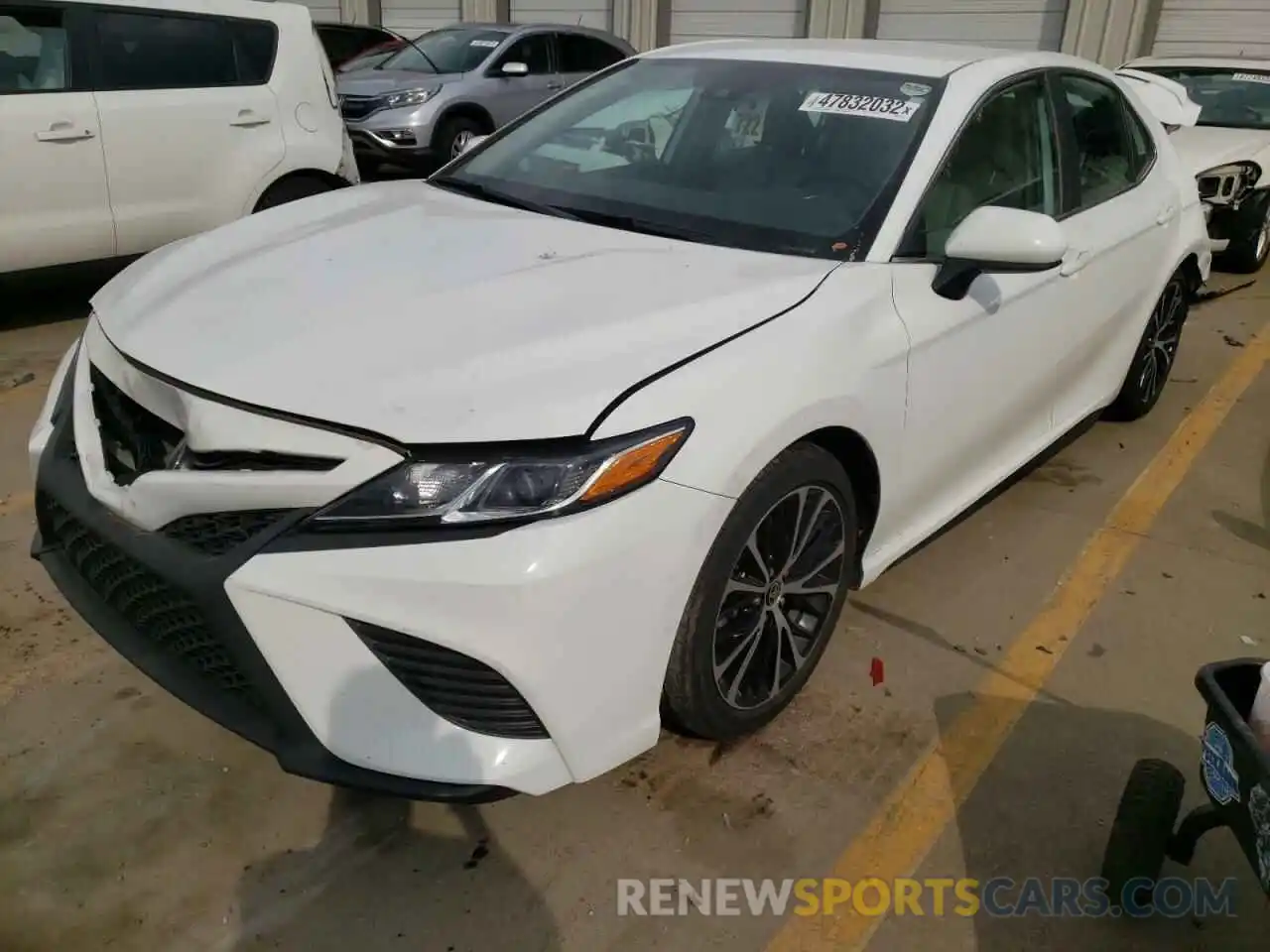 2 Photograph of a damaged car 4T1G11AK3LU987526 TOYOTA CAMRY 2020