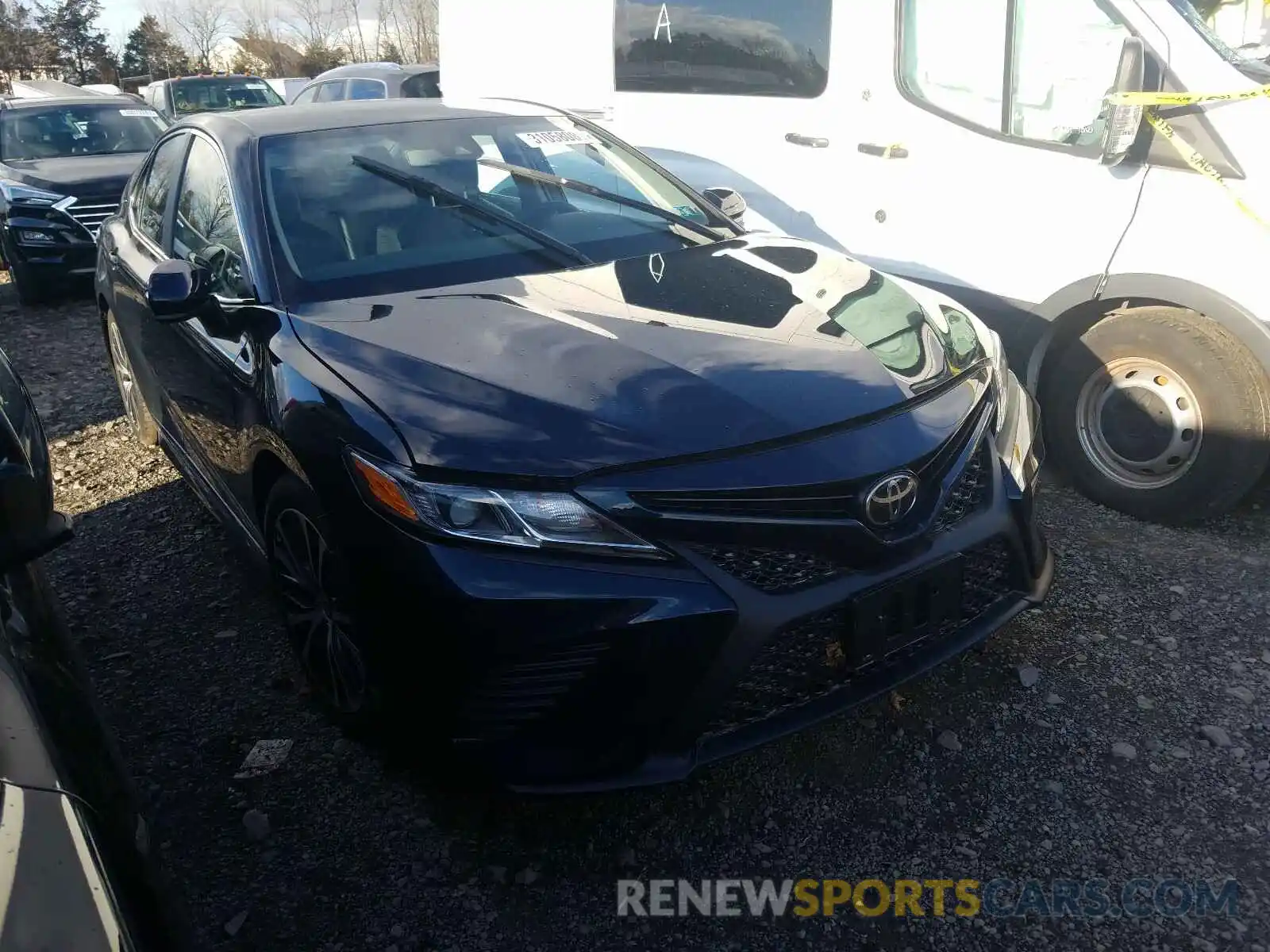 1 Photograph of a damaged car 4T1G11AK3LU990152 TOYOTA CAMRY 2020