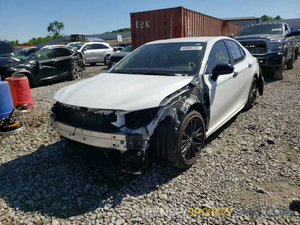 2 Photograph of a damaged car 4T1G11AK4LU304197 TOYOTA CAMRY 2020